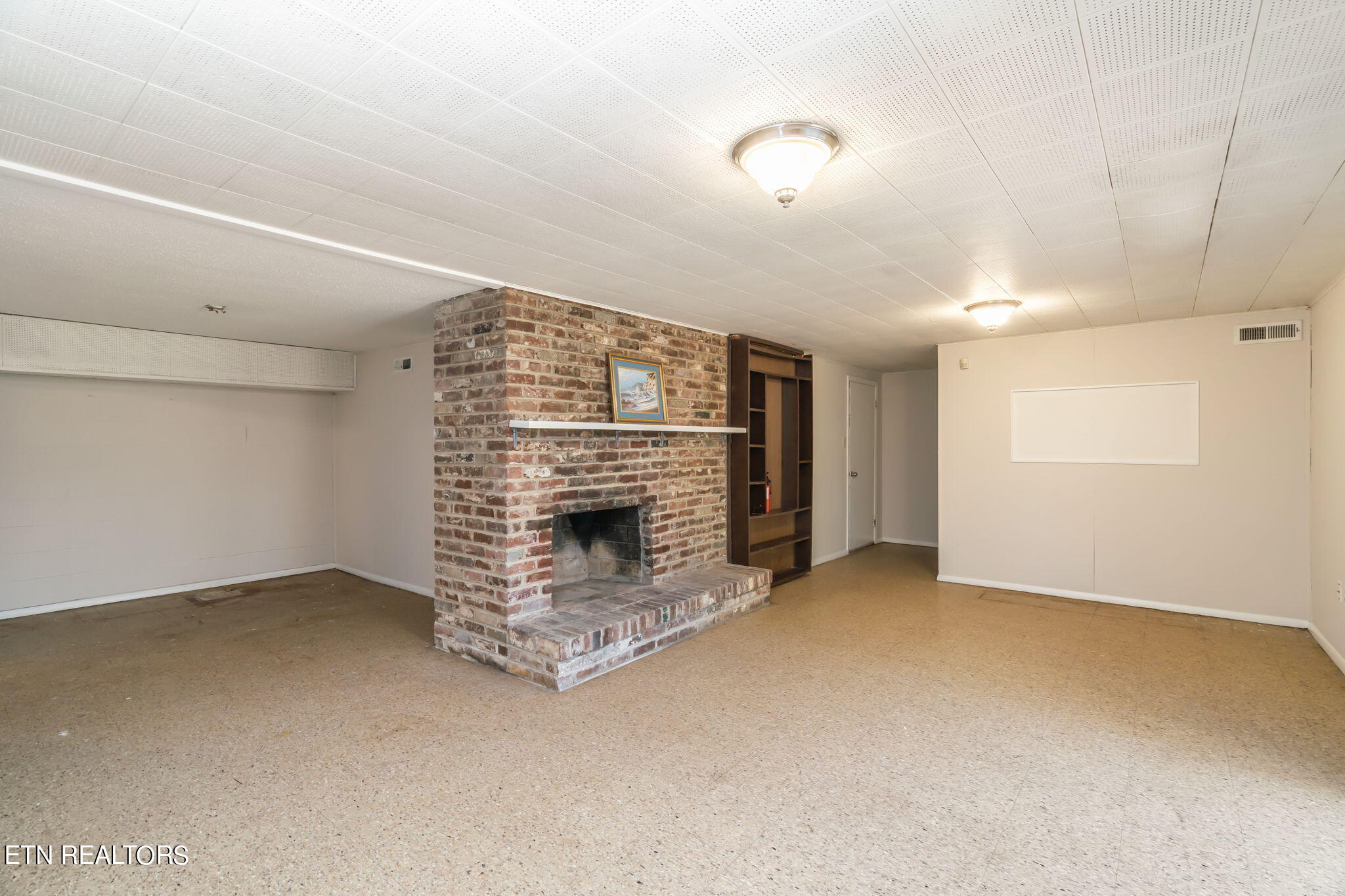 1121 Park Hill Circle