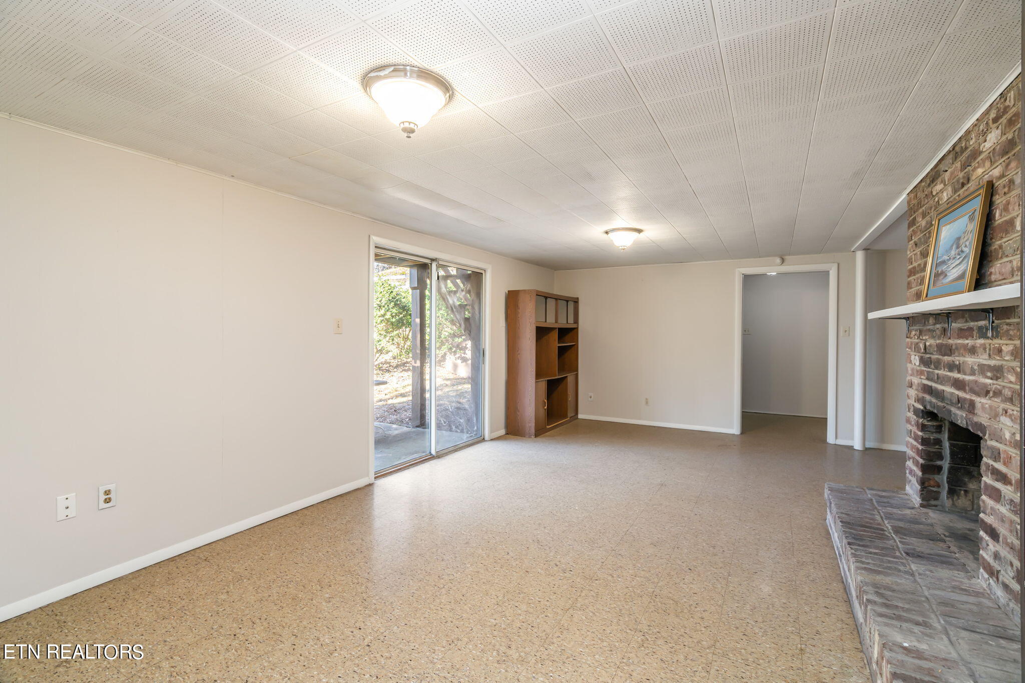 1121 Park Hill Circle