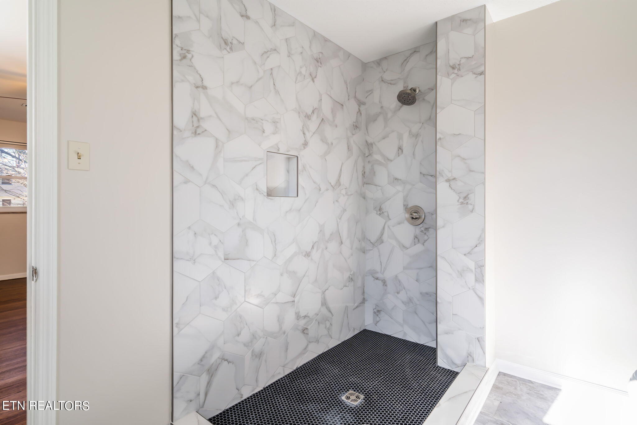 1121 Park Hill Circle