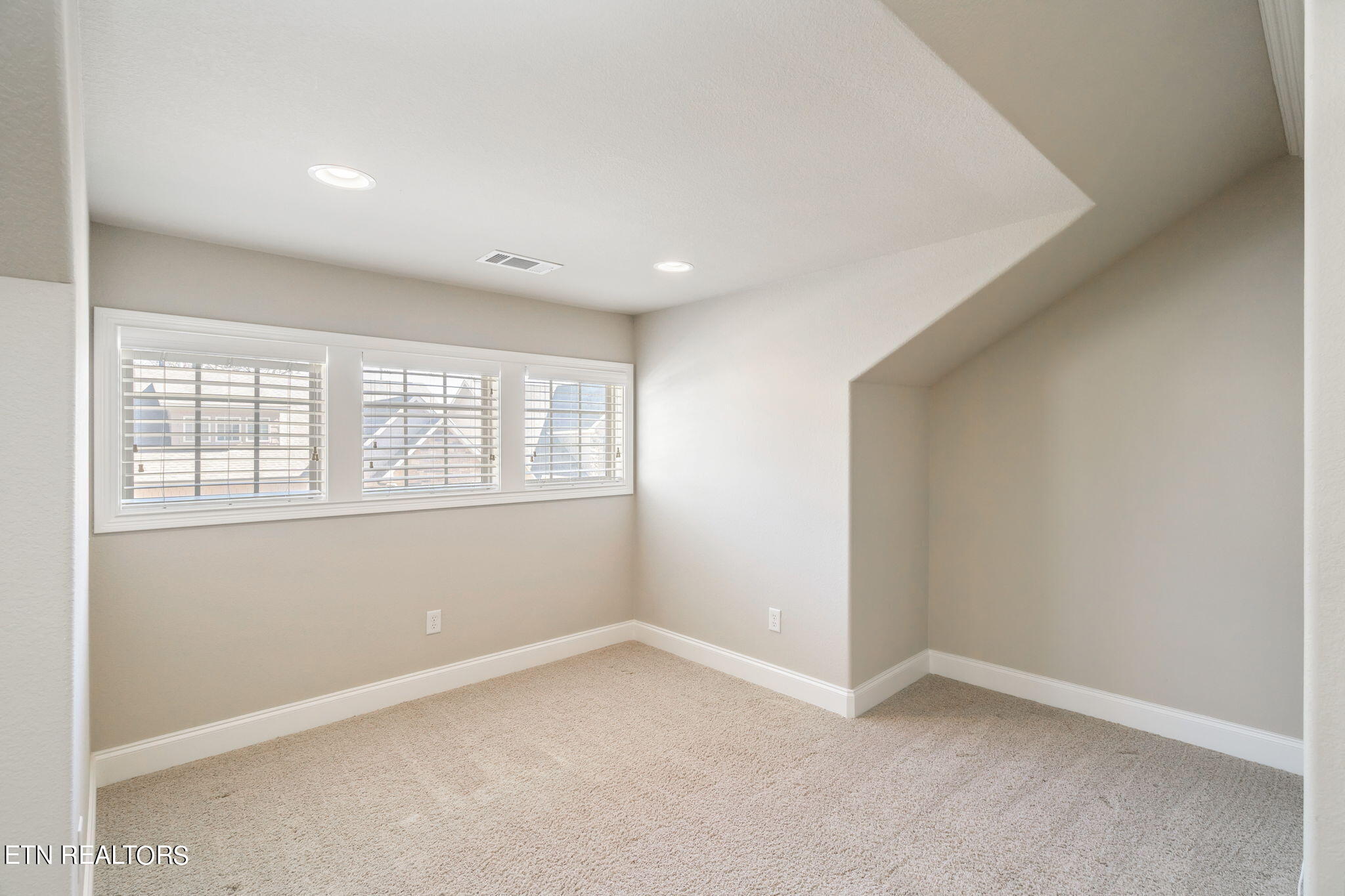 1701 Cottage Wood Way