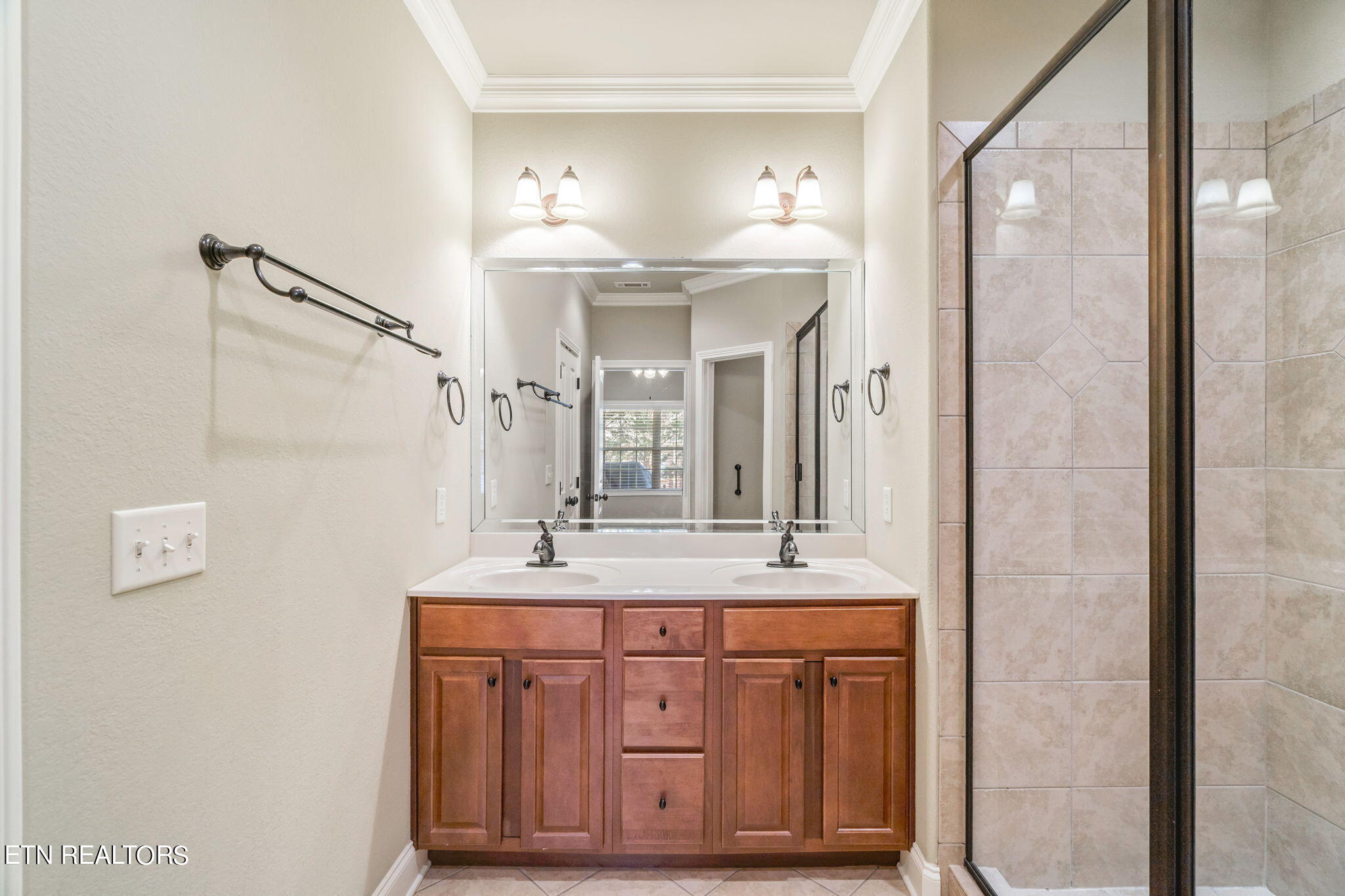 1701 Cottage Wood Way