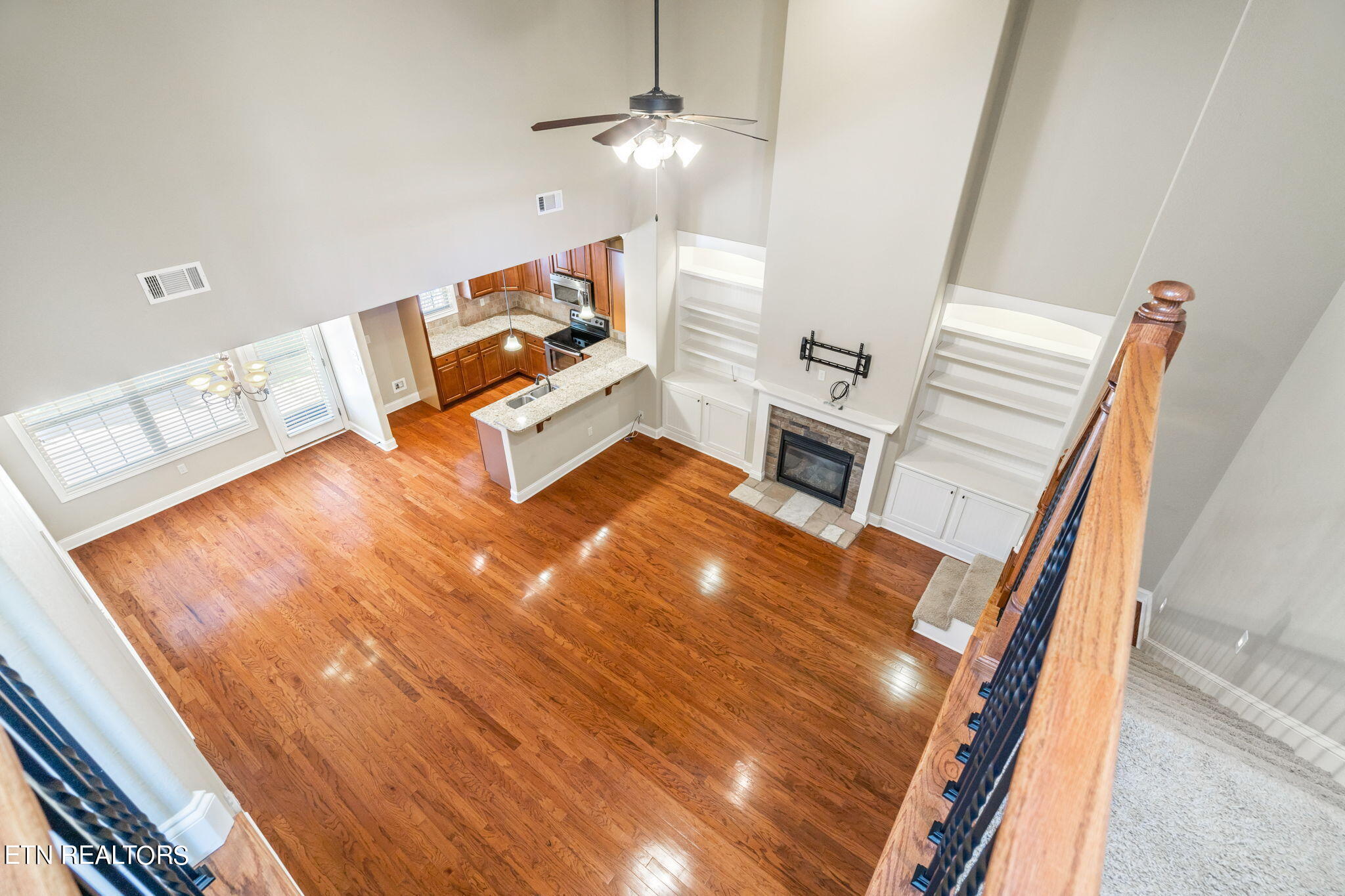 1701 Cottage Wood Way