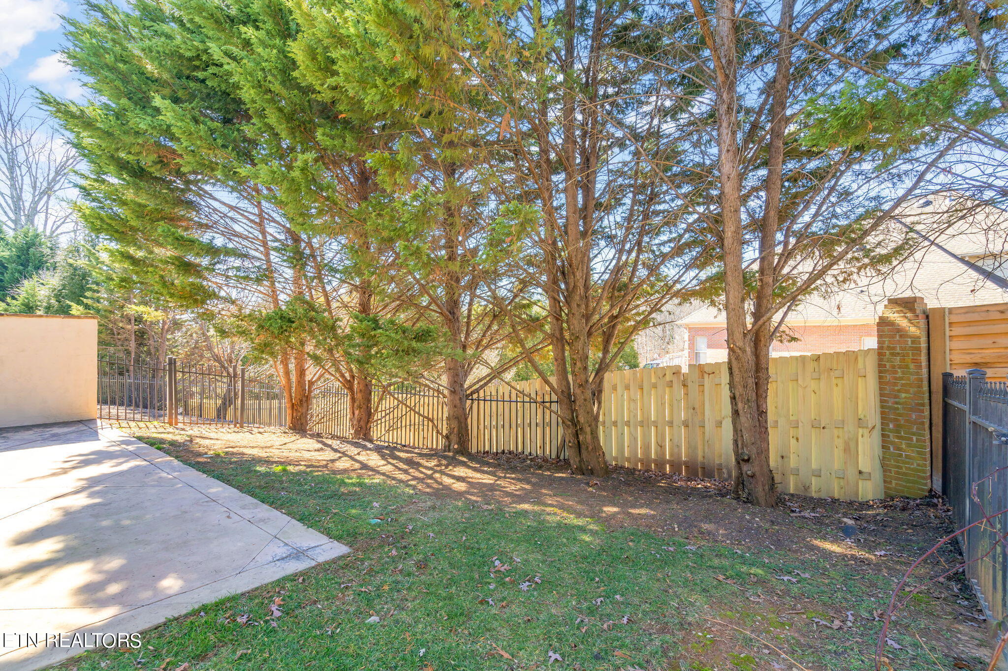 1701 Cottage Wood Way