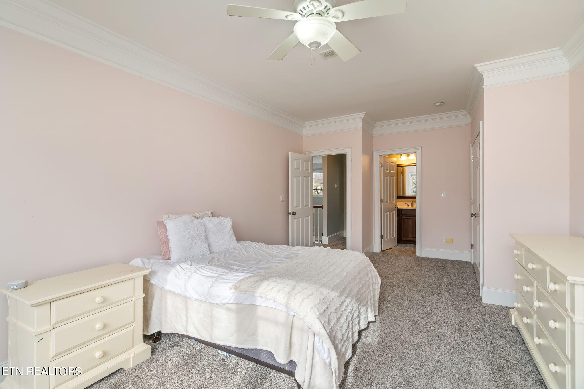 104 Rockbridge Greens Blvd