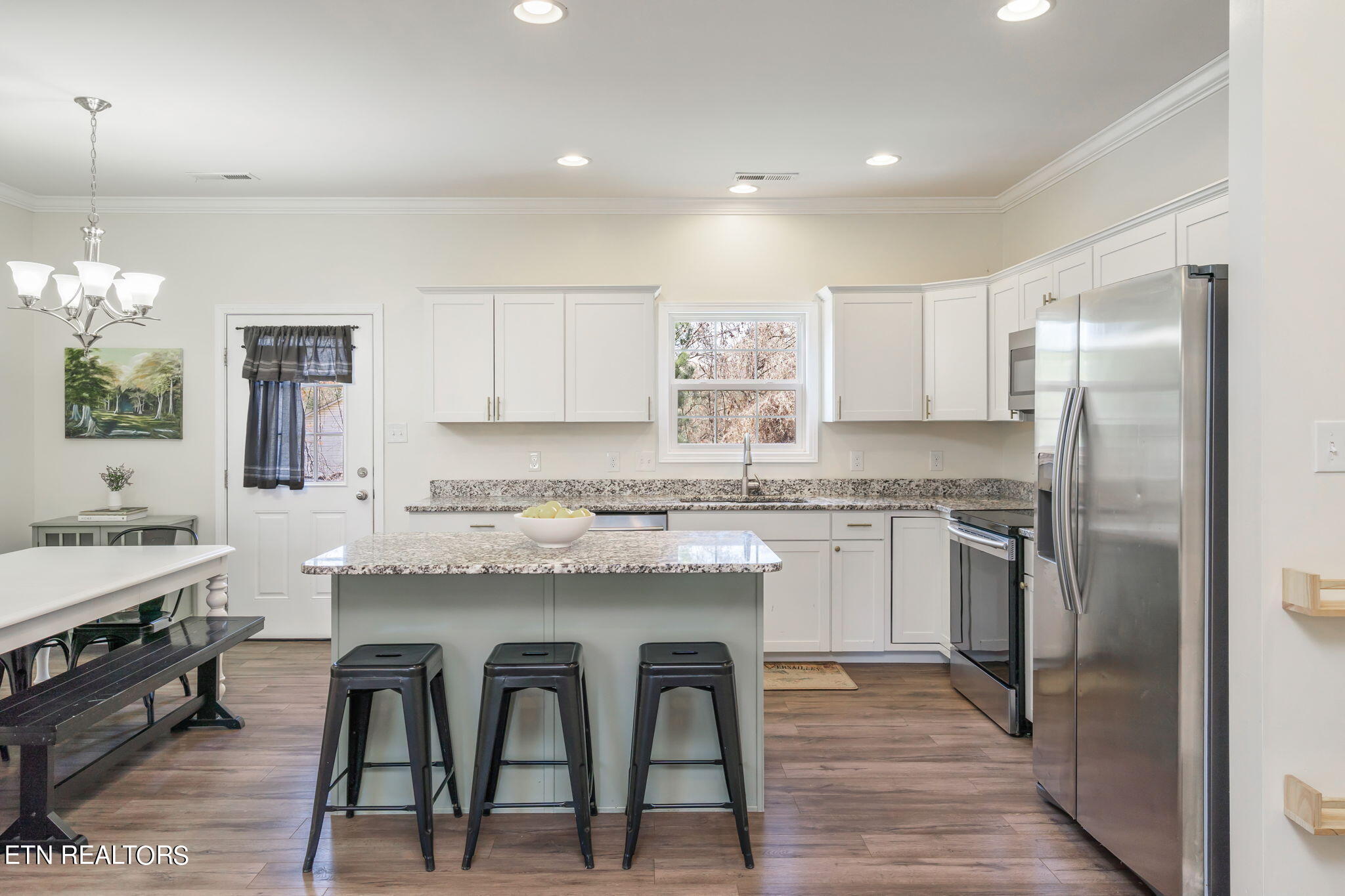 2000 Country Brook Lane