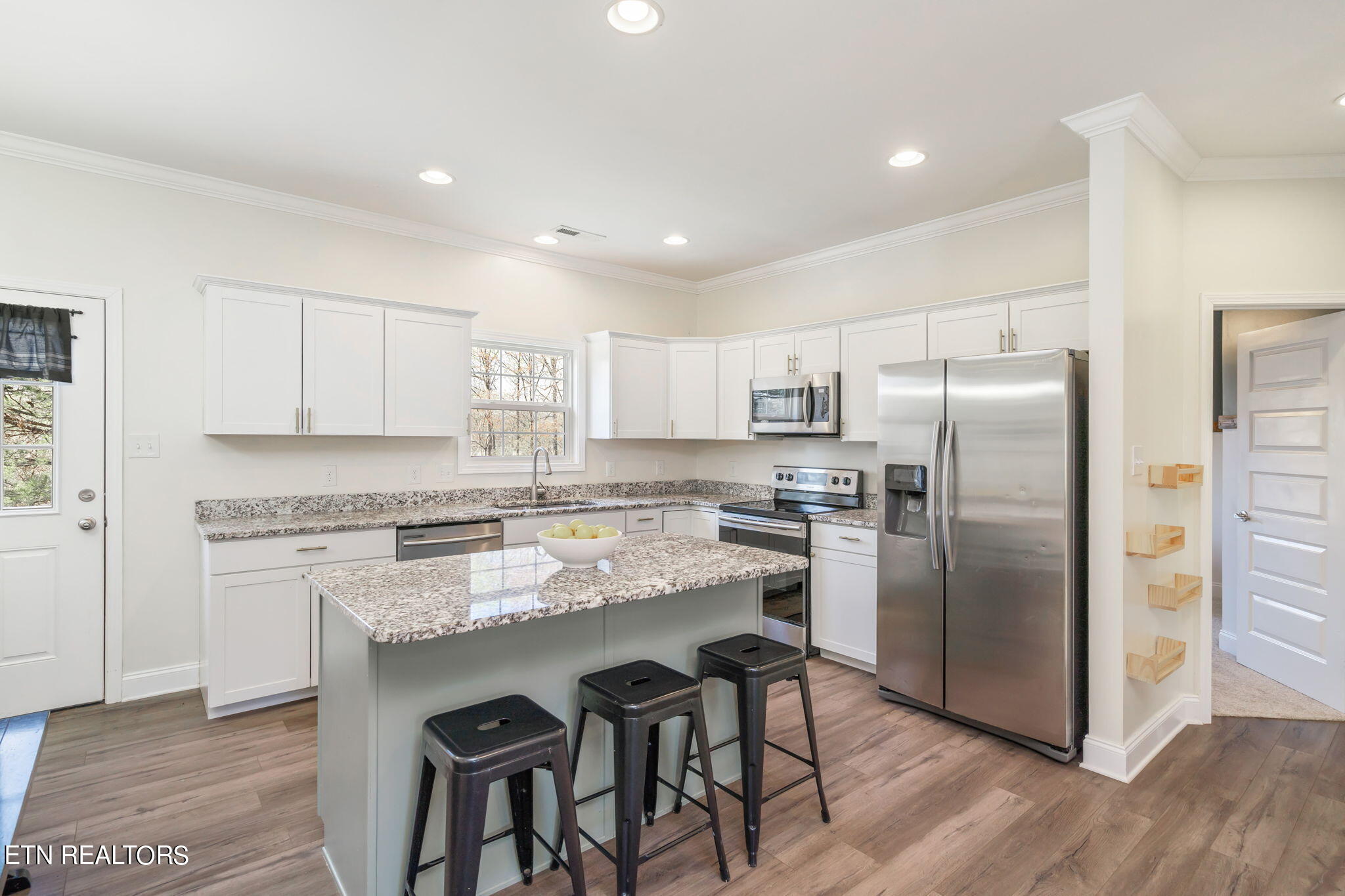 2000 Country Brook Lane