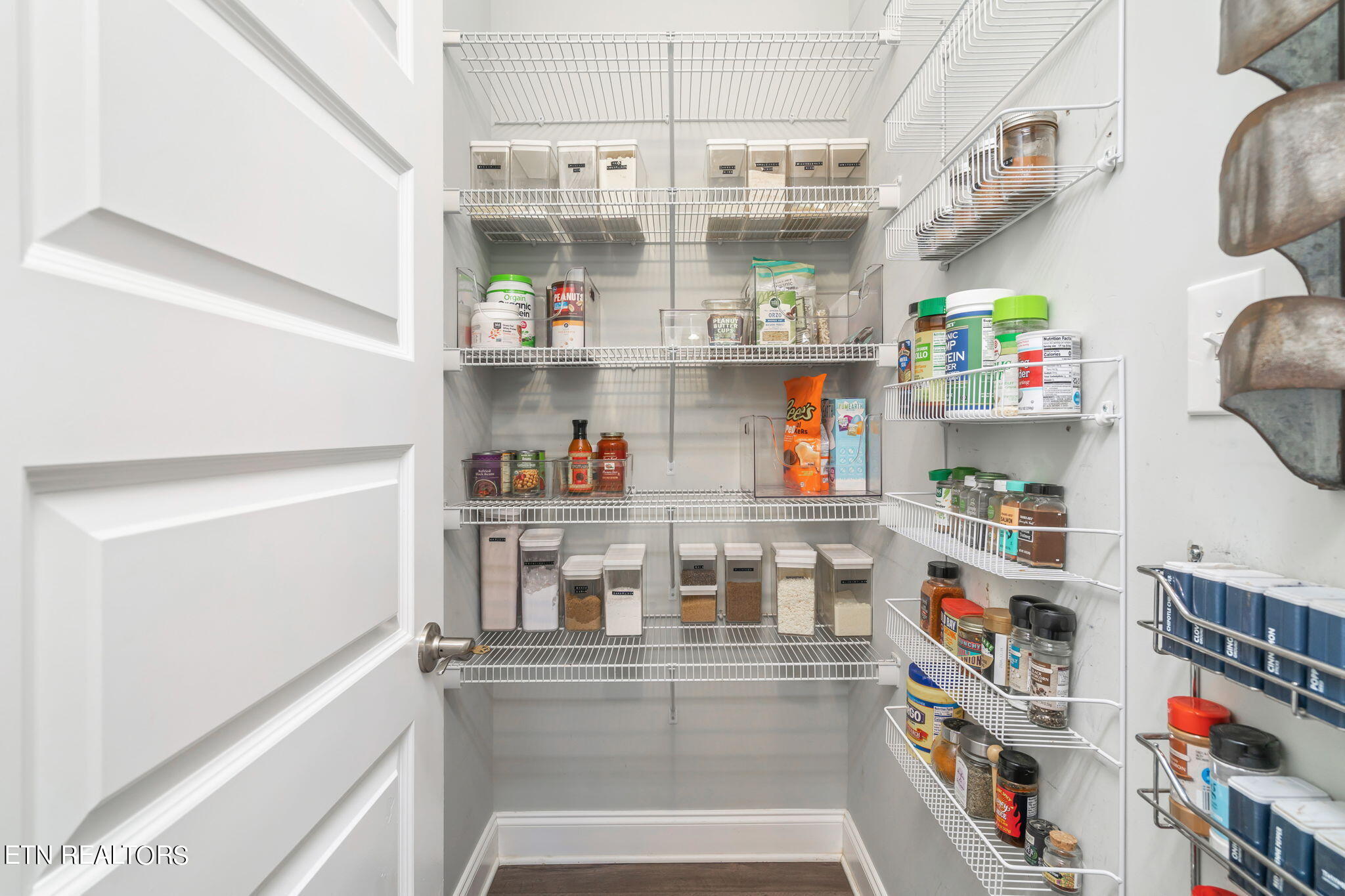 2000 Country Brook Lane