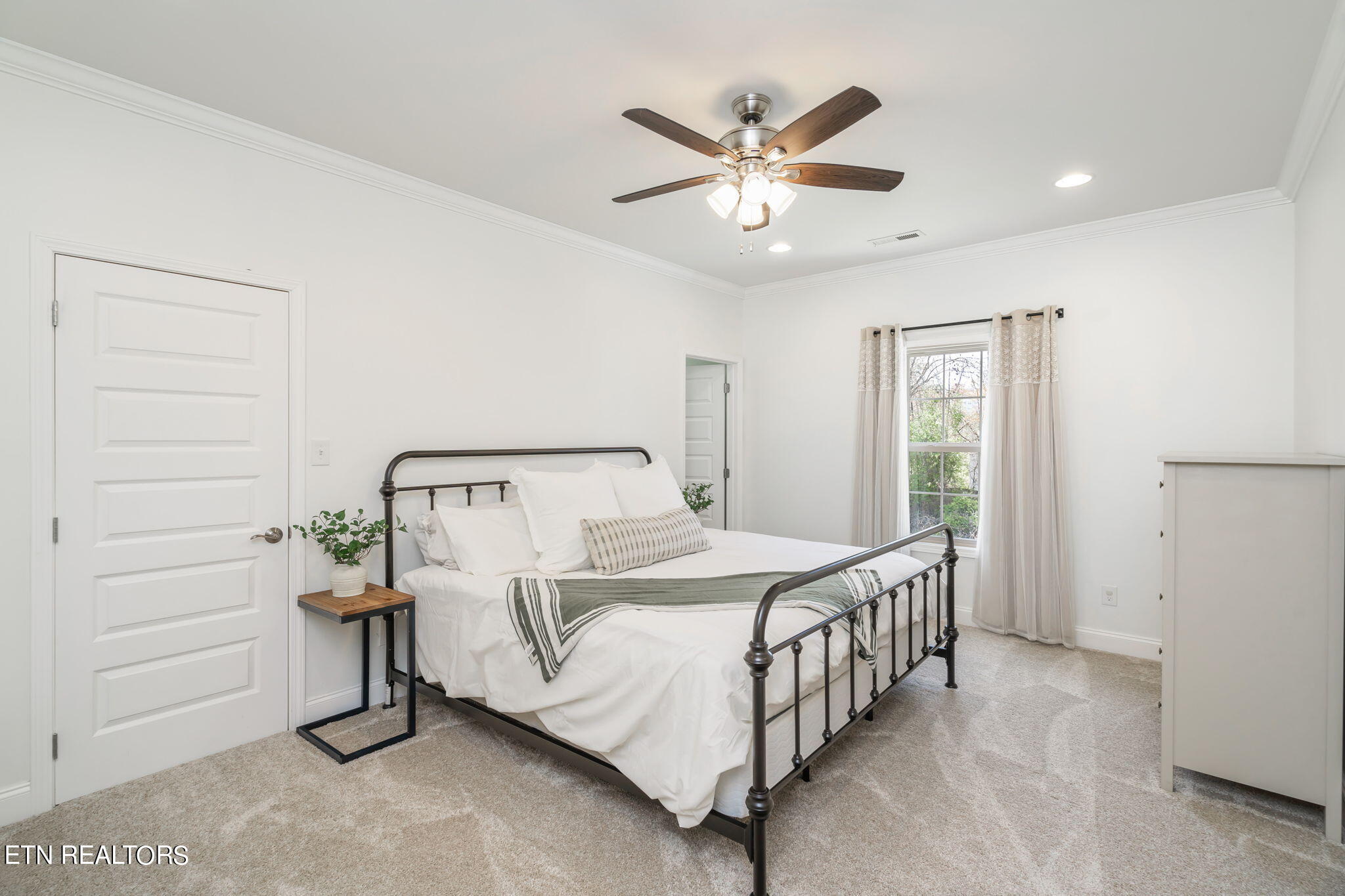 2000 Country Brook Lane