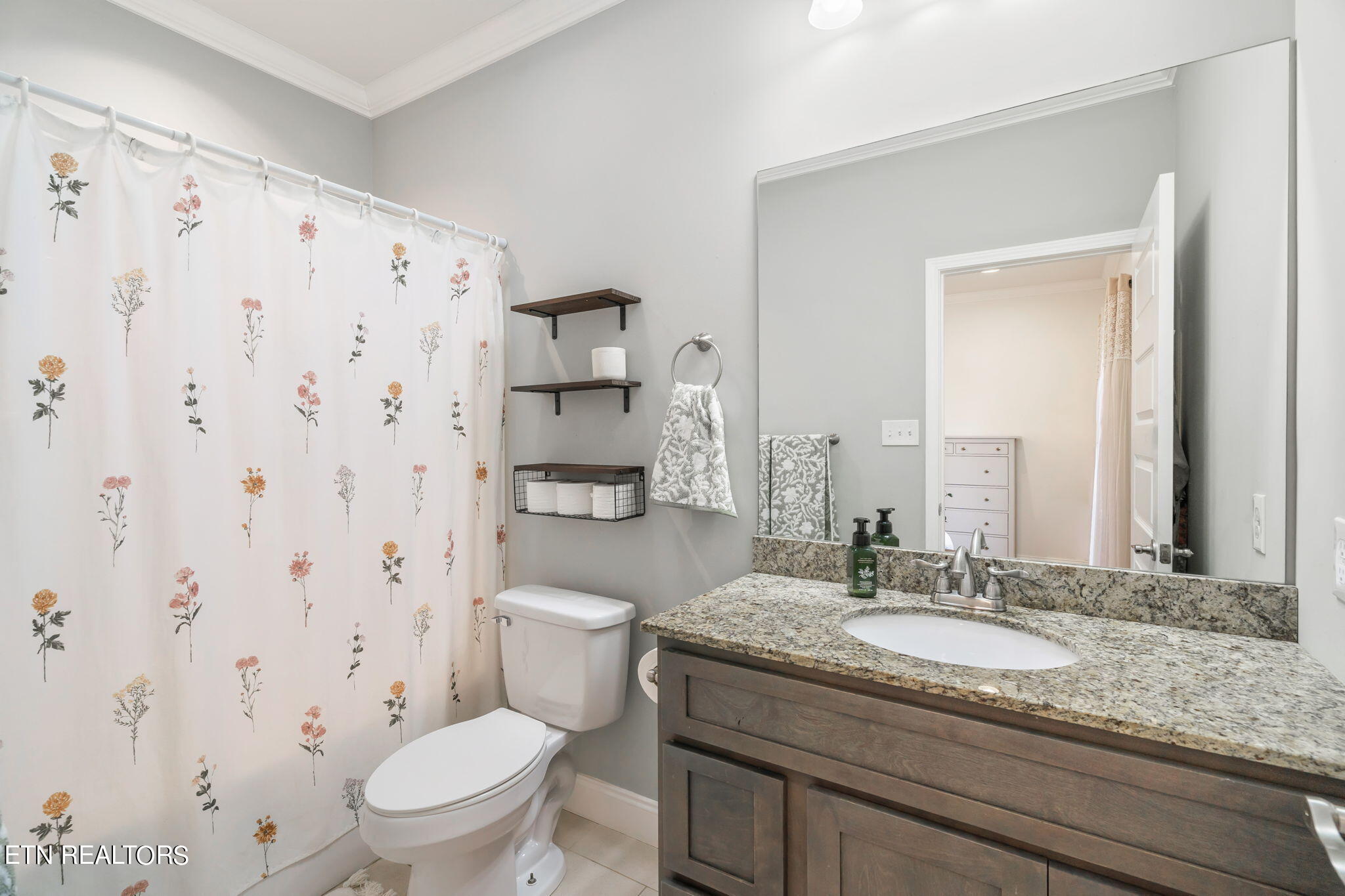 2000 Country Brook Lane