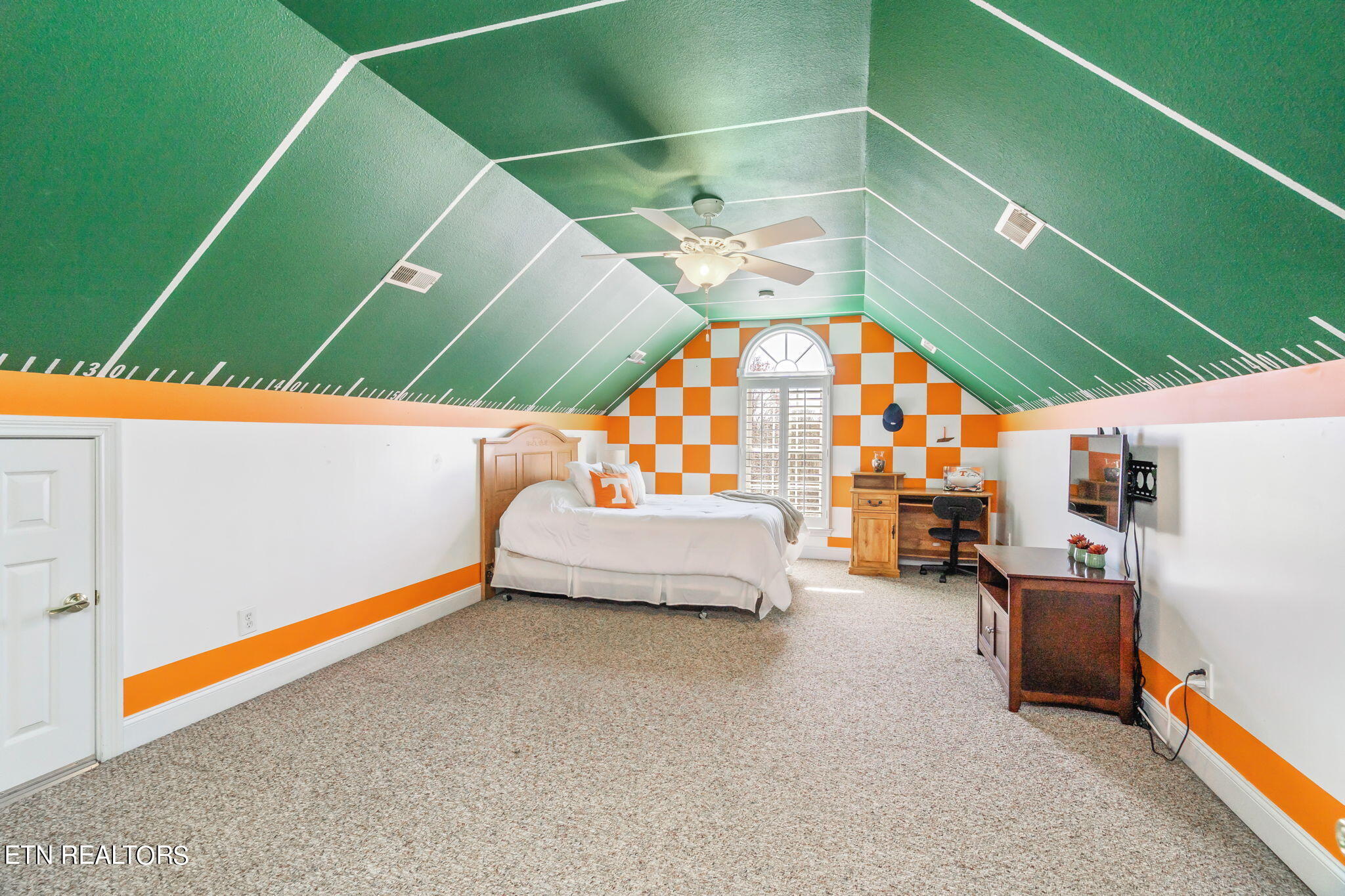 8324 Lake Village Circle