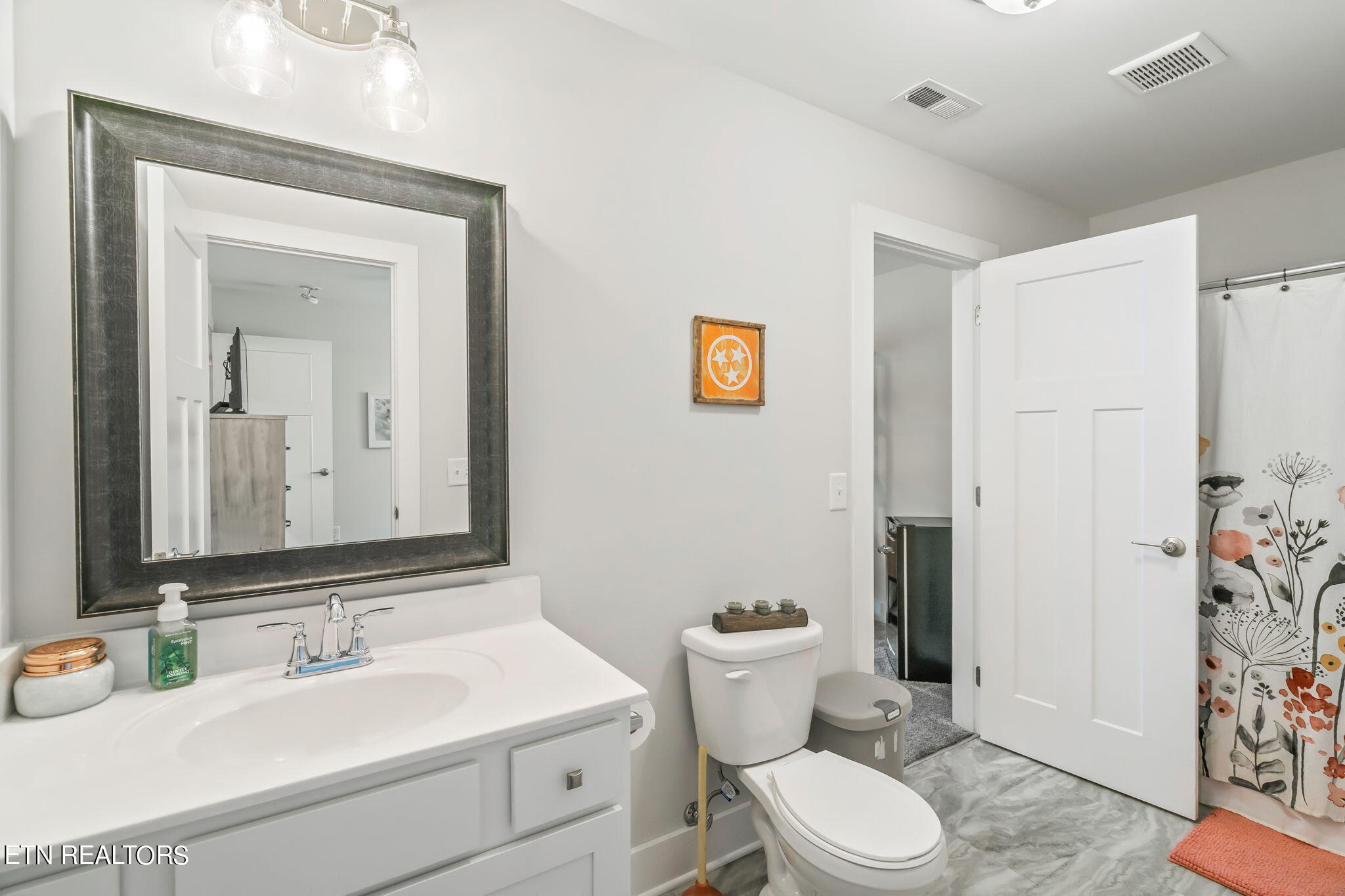 11018 Glory Maple Lane