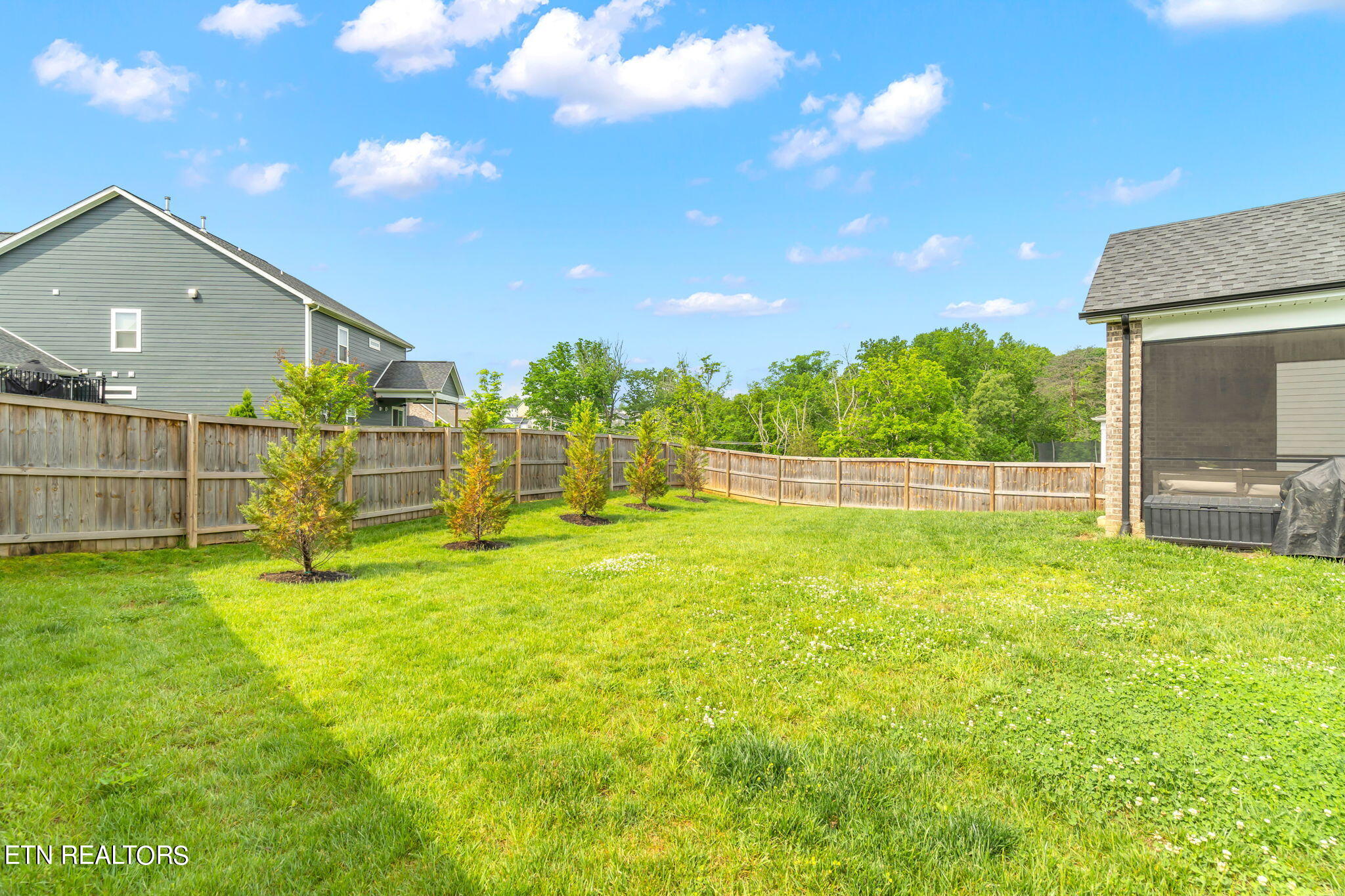 11018 Glory Maple Lane