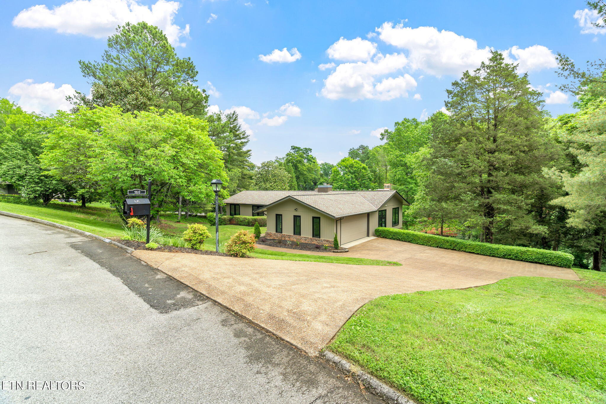 160 Saint Andrews Drive