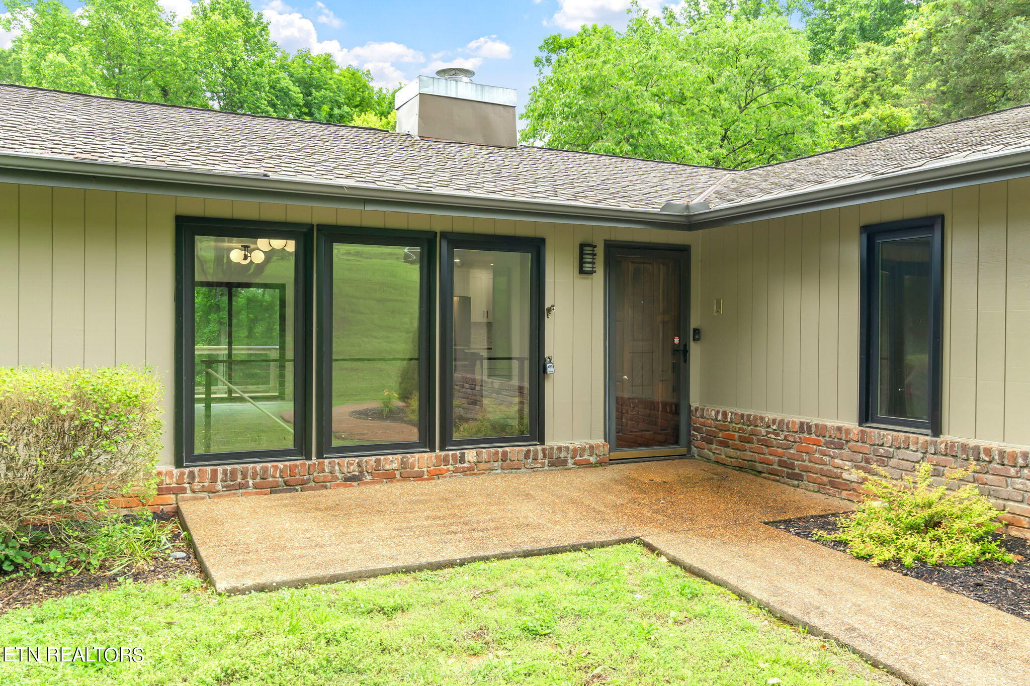 160 Saint Andrews Drive