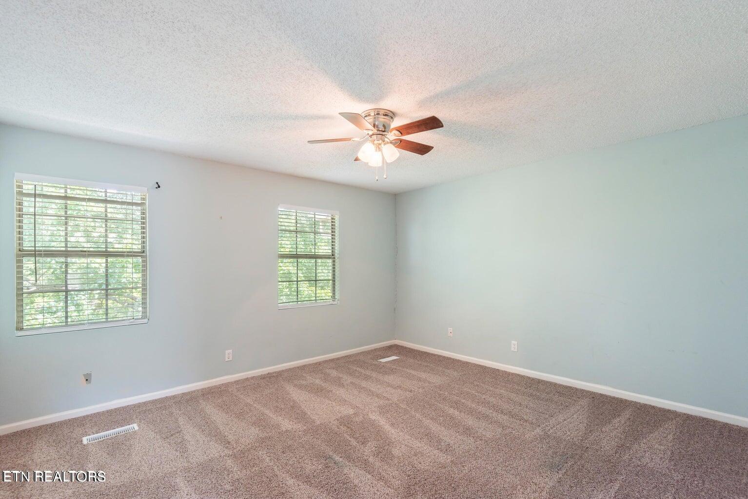 7914 Gleason Drive, 1009