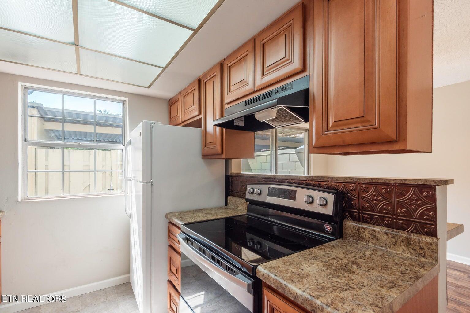 7914 Gleason Drive, 1009