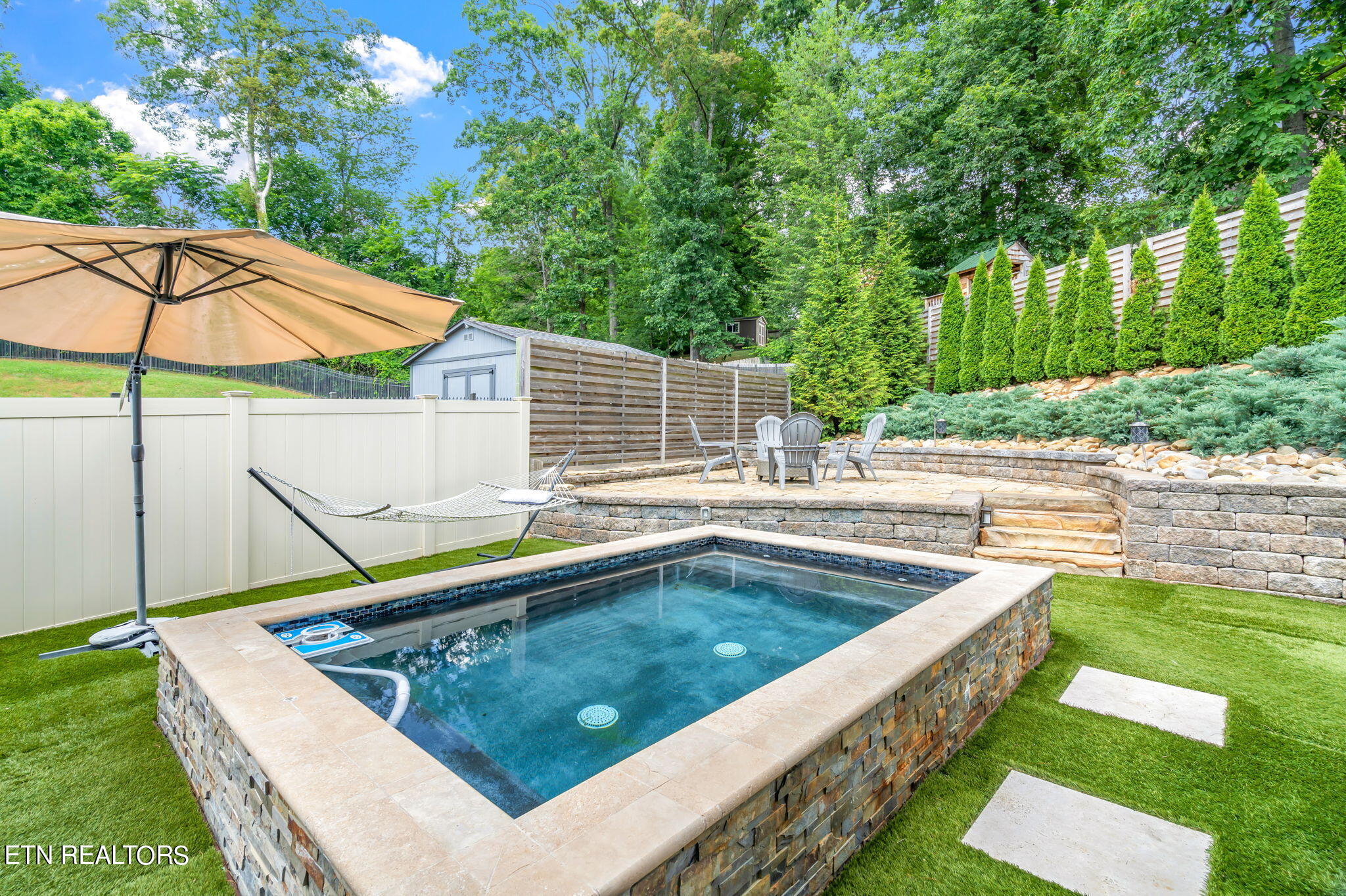 1408 Mossy Rock Lane