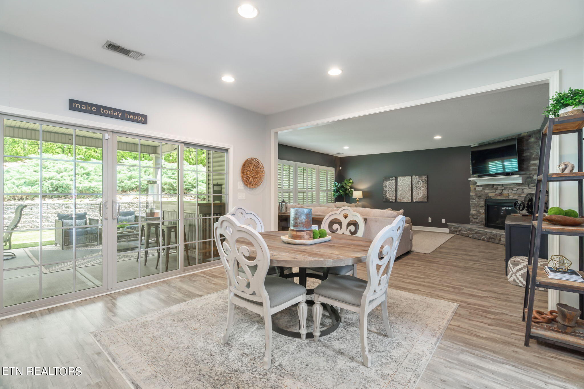 1408 Mossy Rock Lane