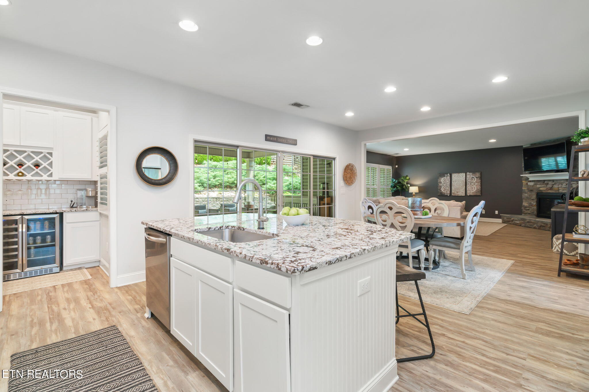 1408 Mossy Rock Lane