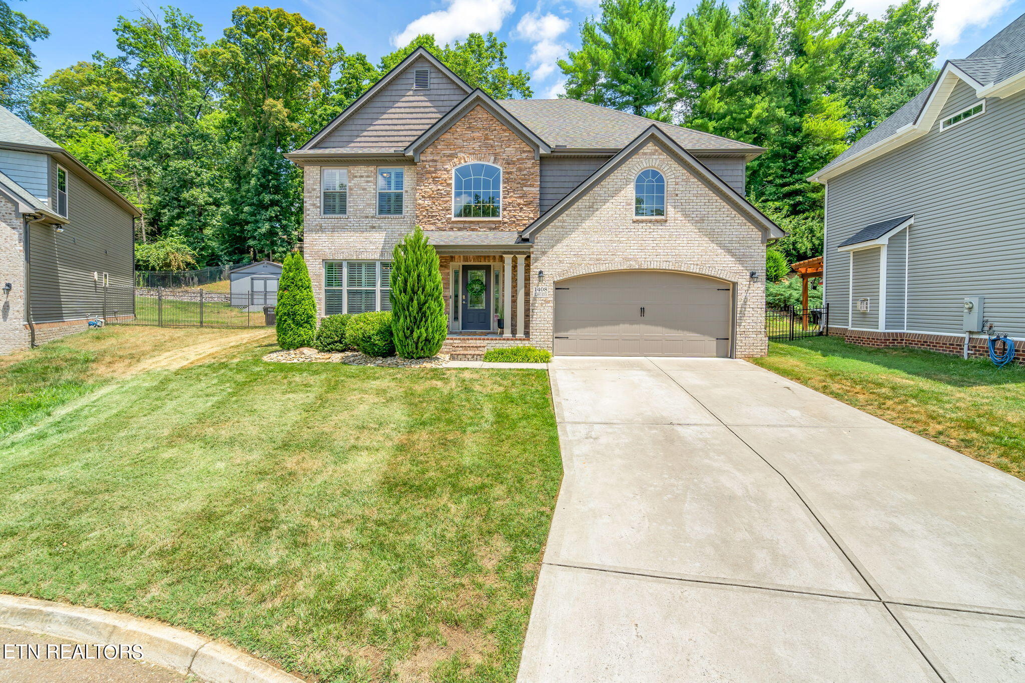 1408 Mossy Rock Lane