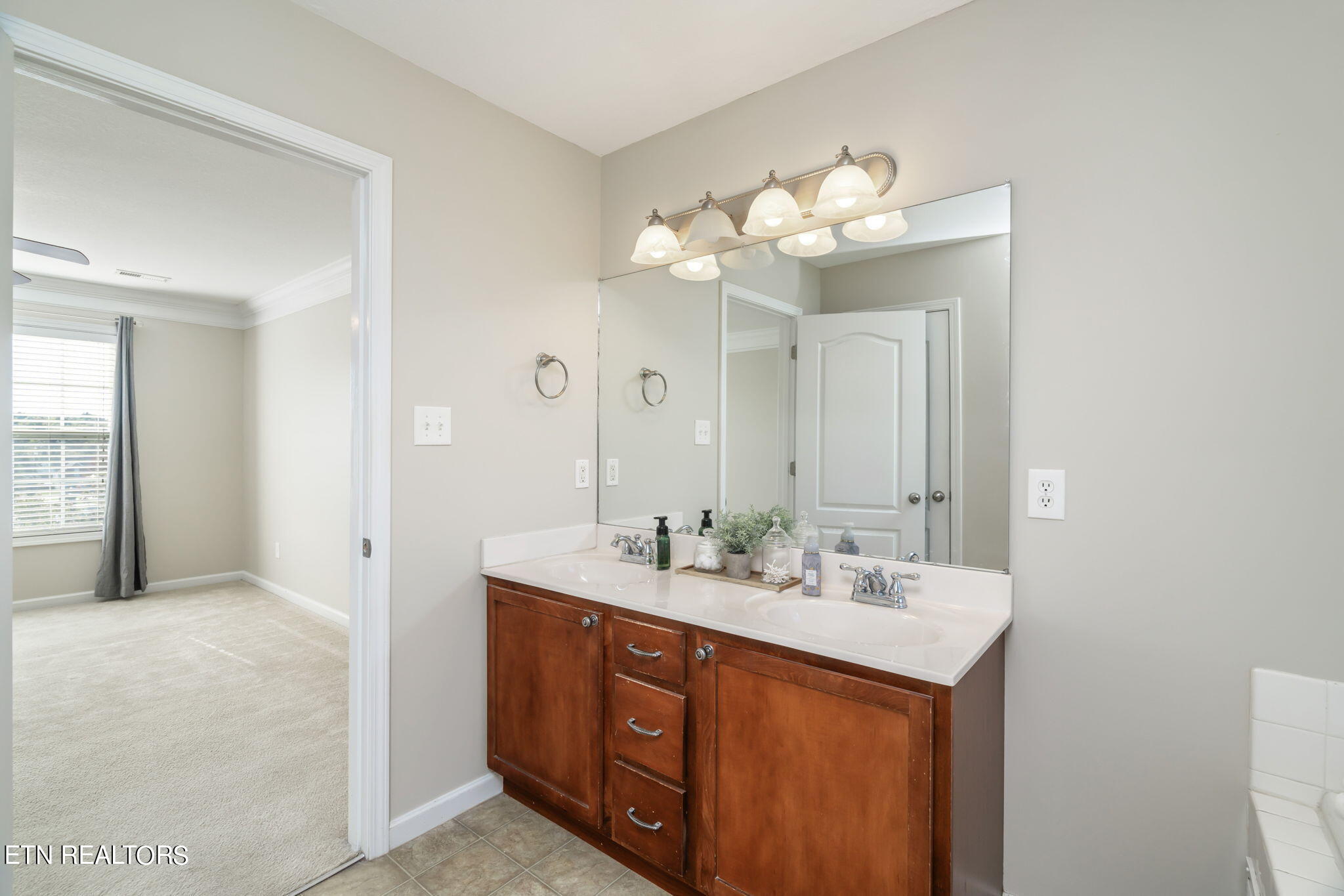 5201 Horsestall Drive