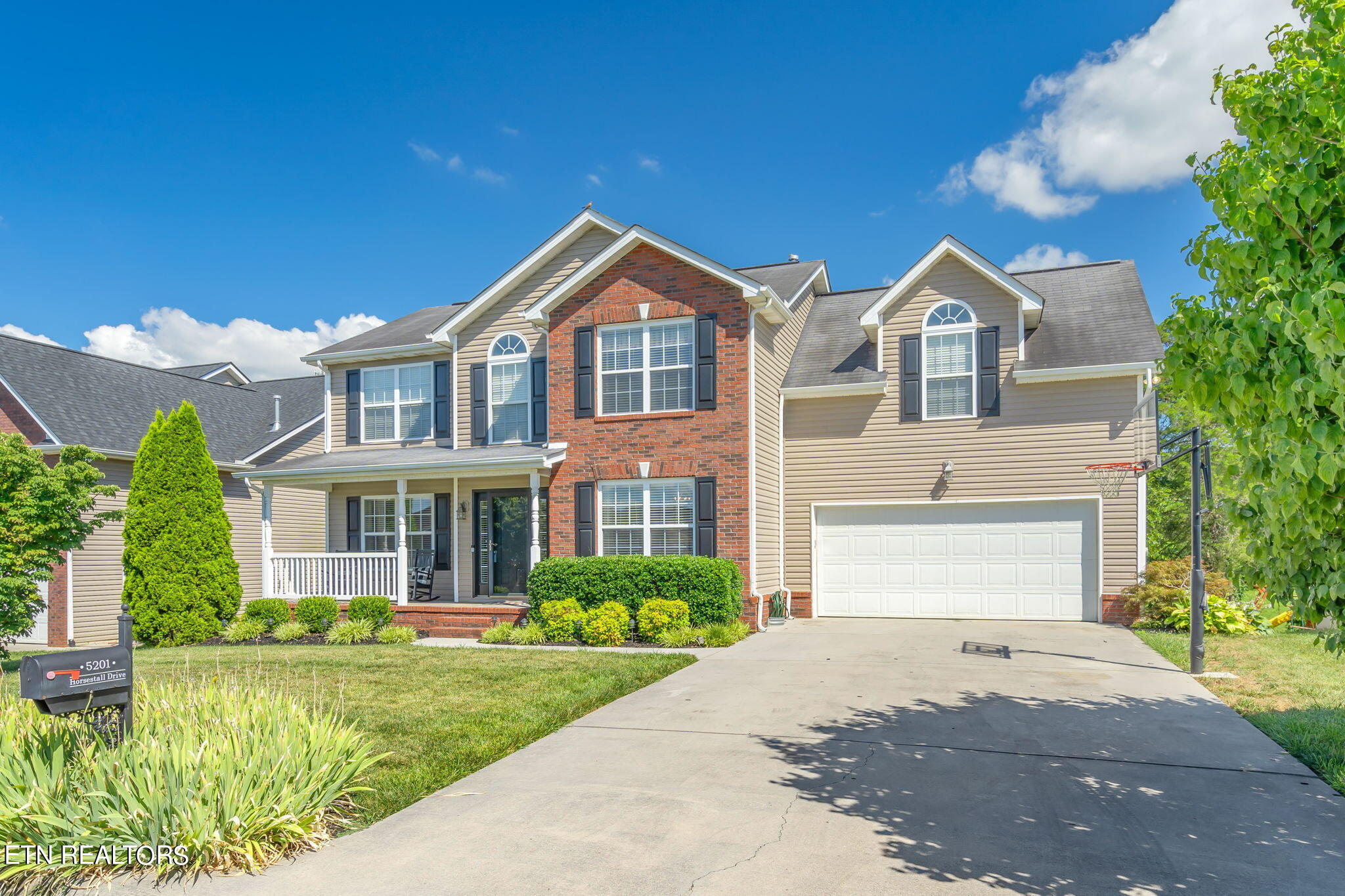 5201 Horsestall Drive