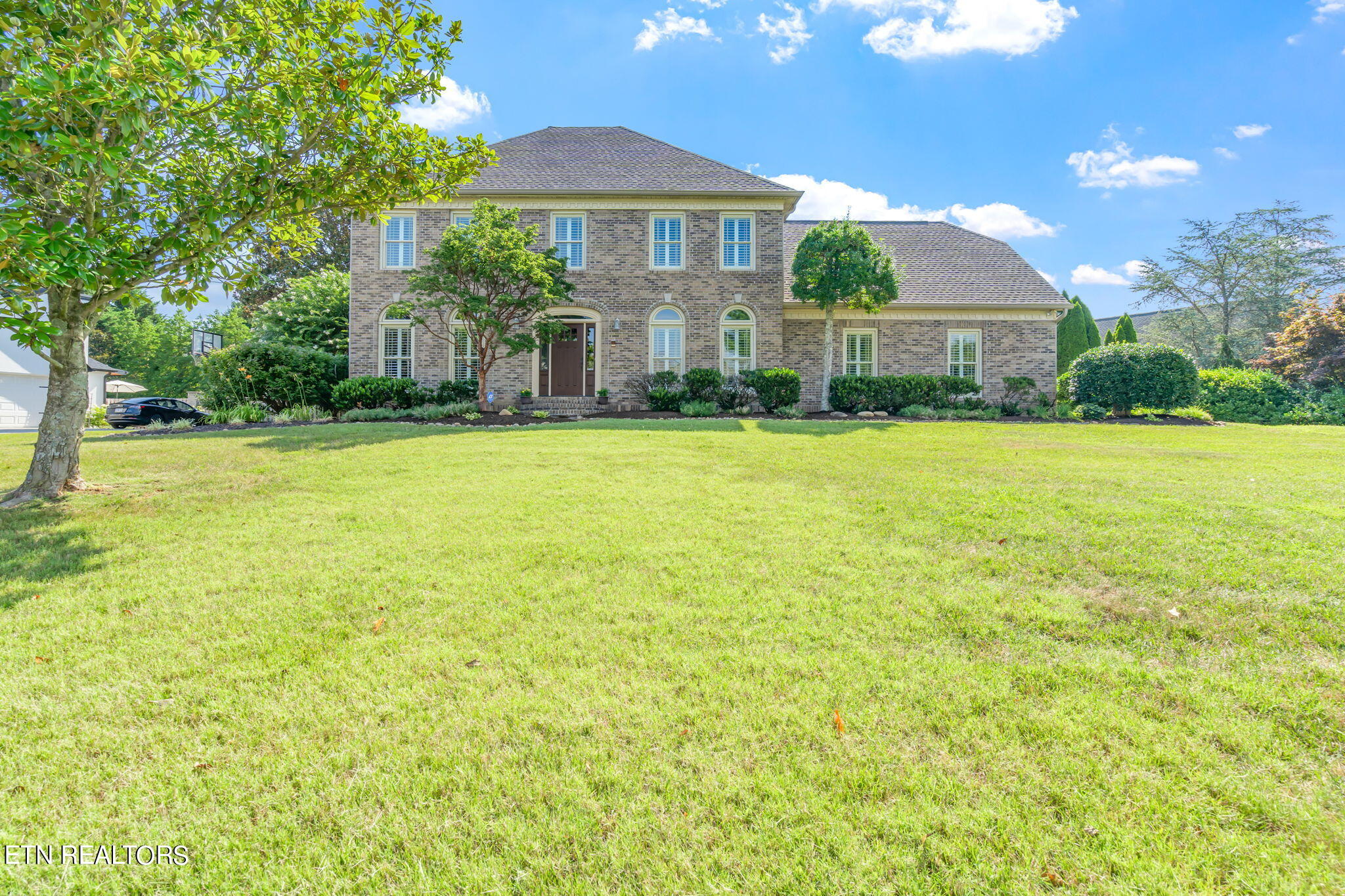 5805 Penshurst Court