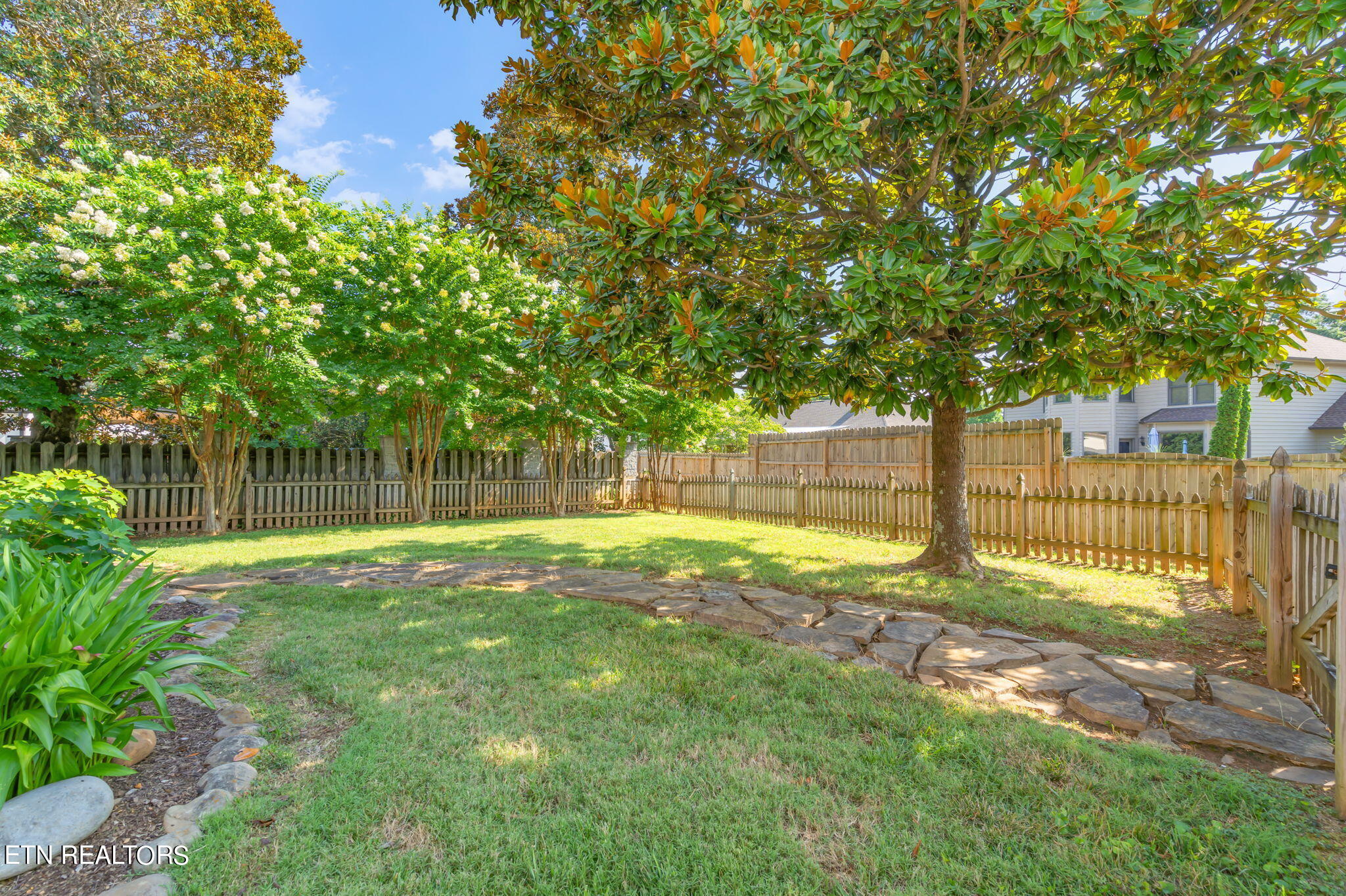 5805 Penshurst Court