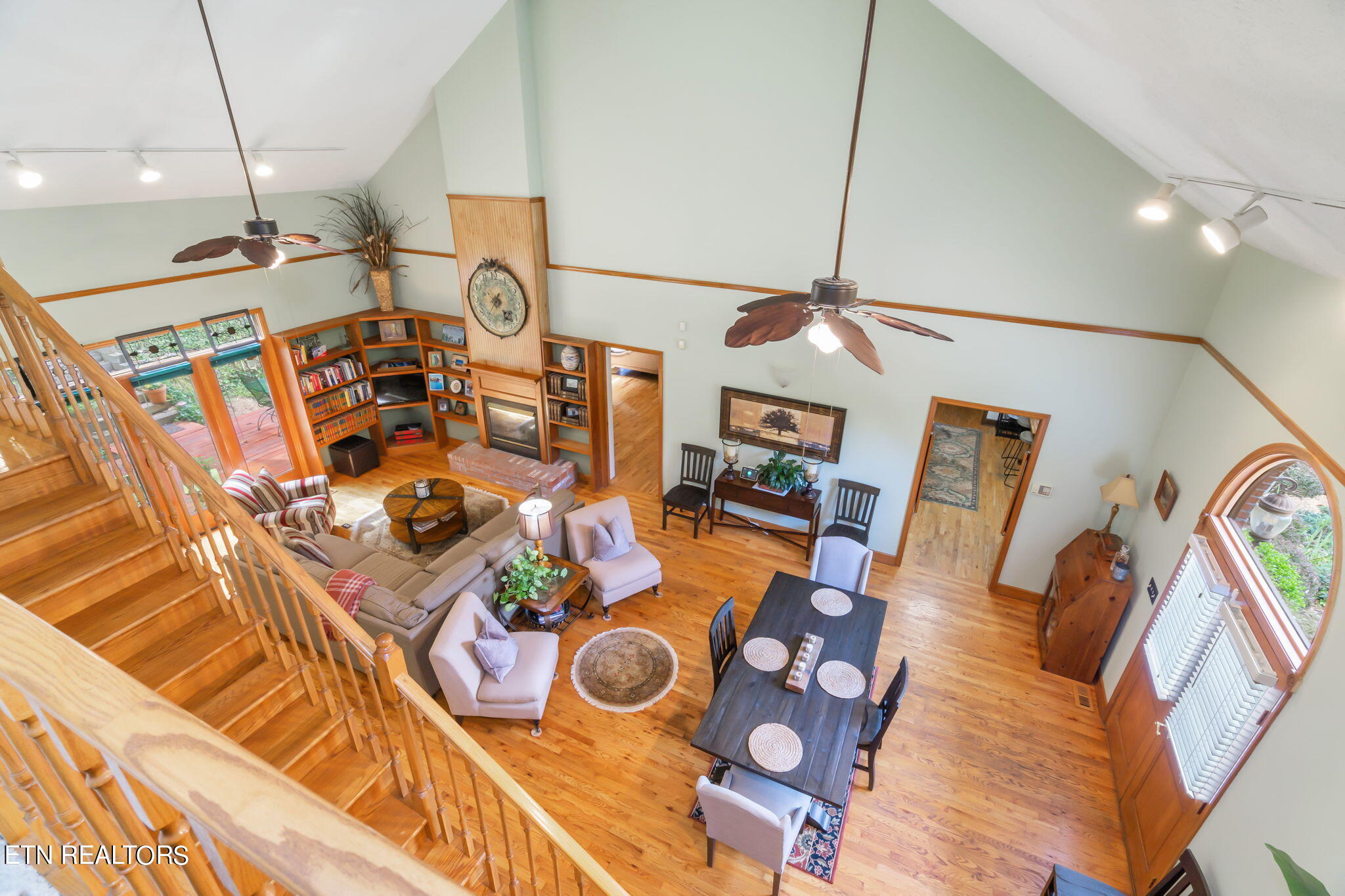 635 SW Blows Ferry Rd