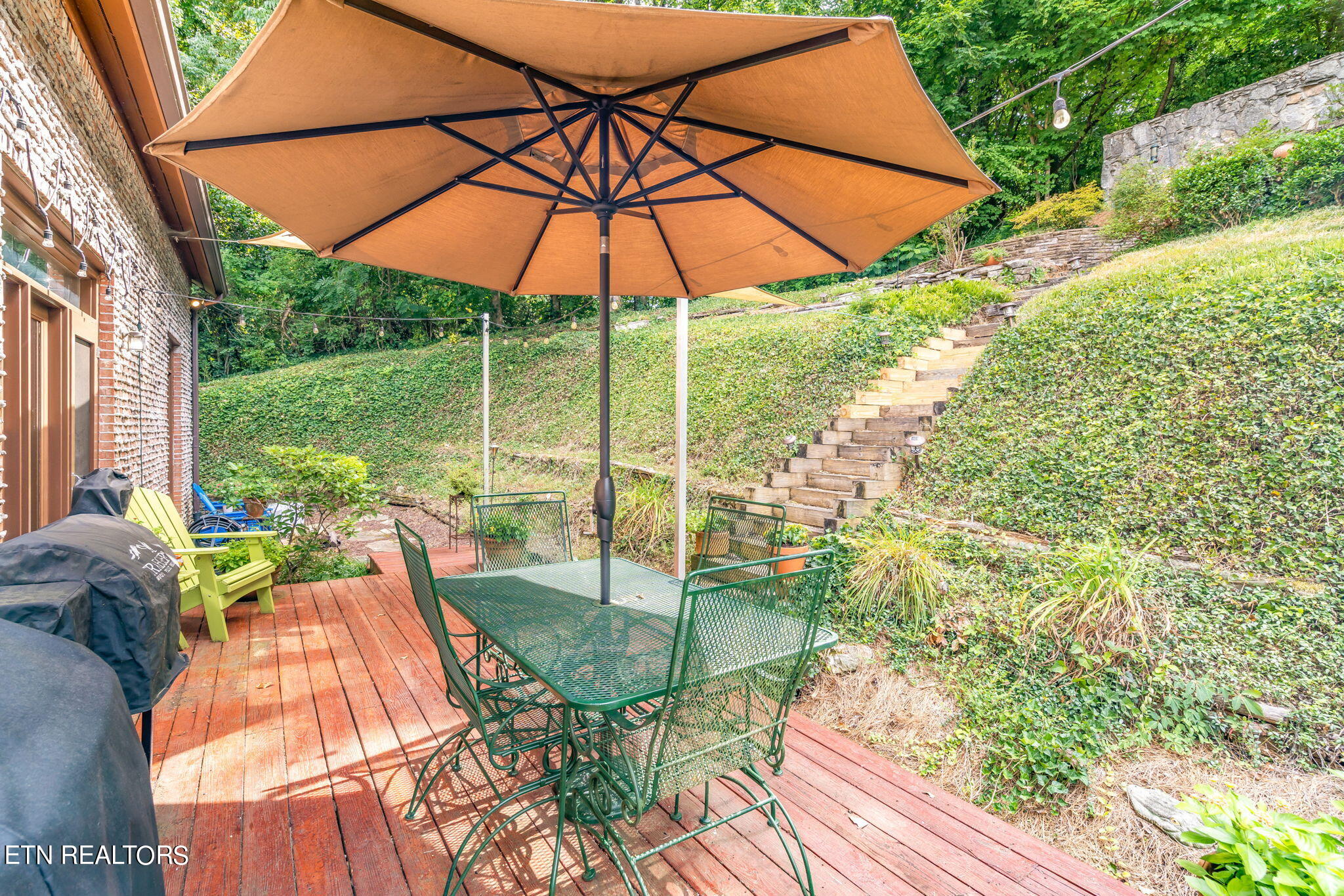 635 SW Blows Ferry Rd