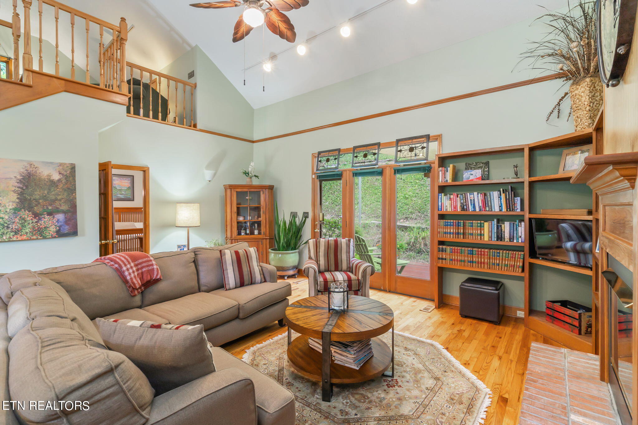 635 SW Blows Ferry Rd