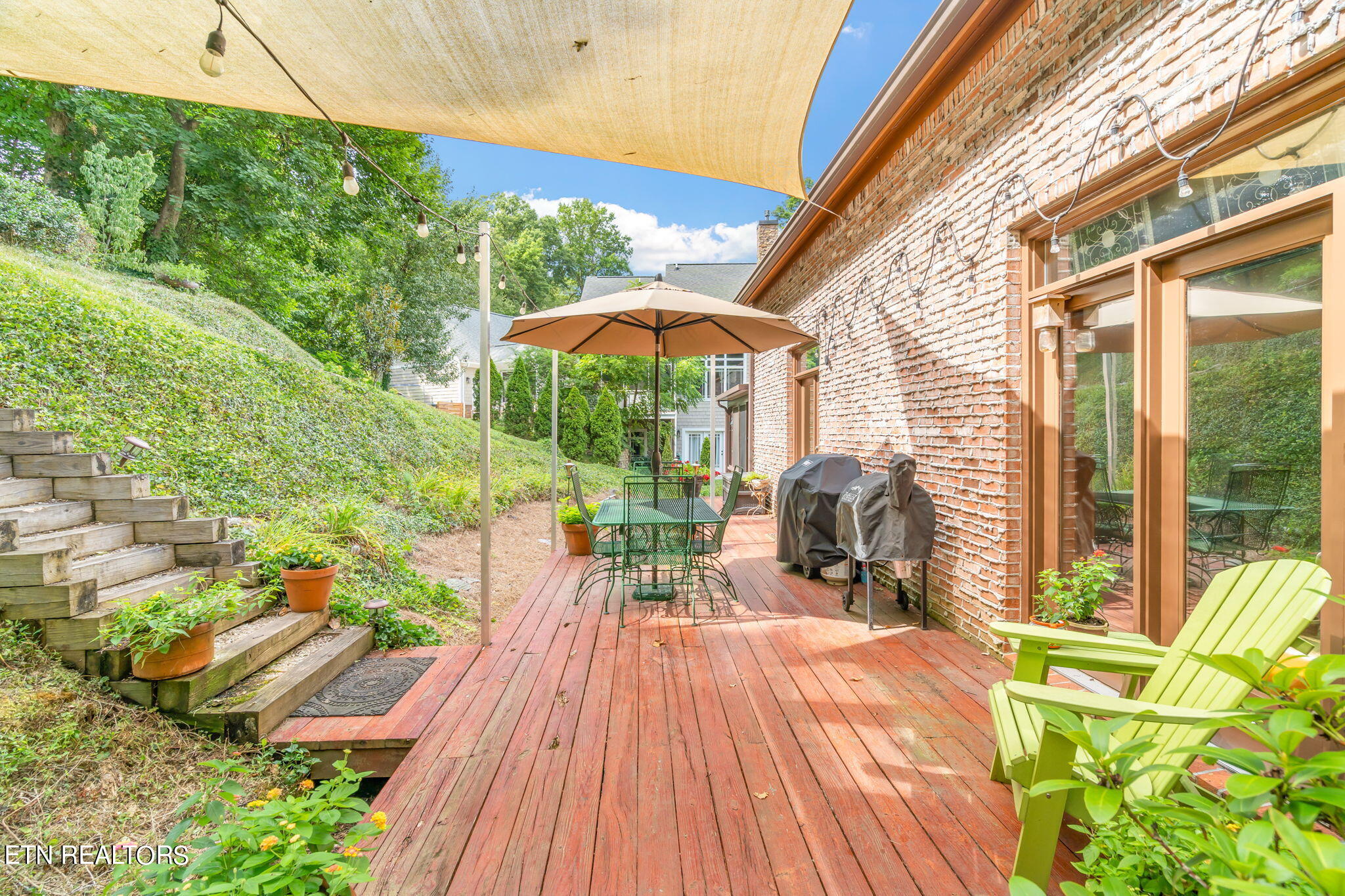 635 SW Blows Ferry Rd