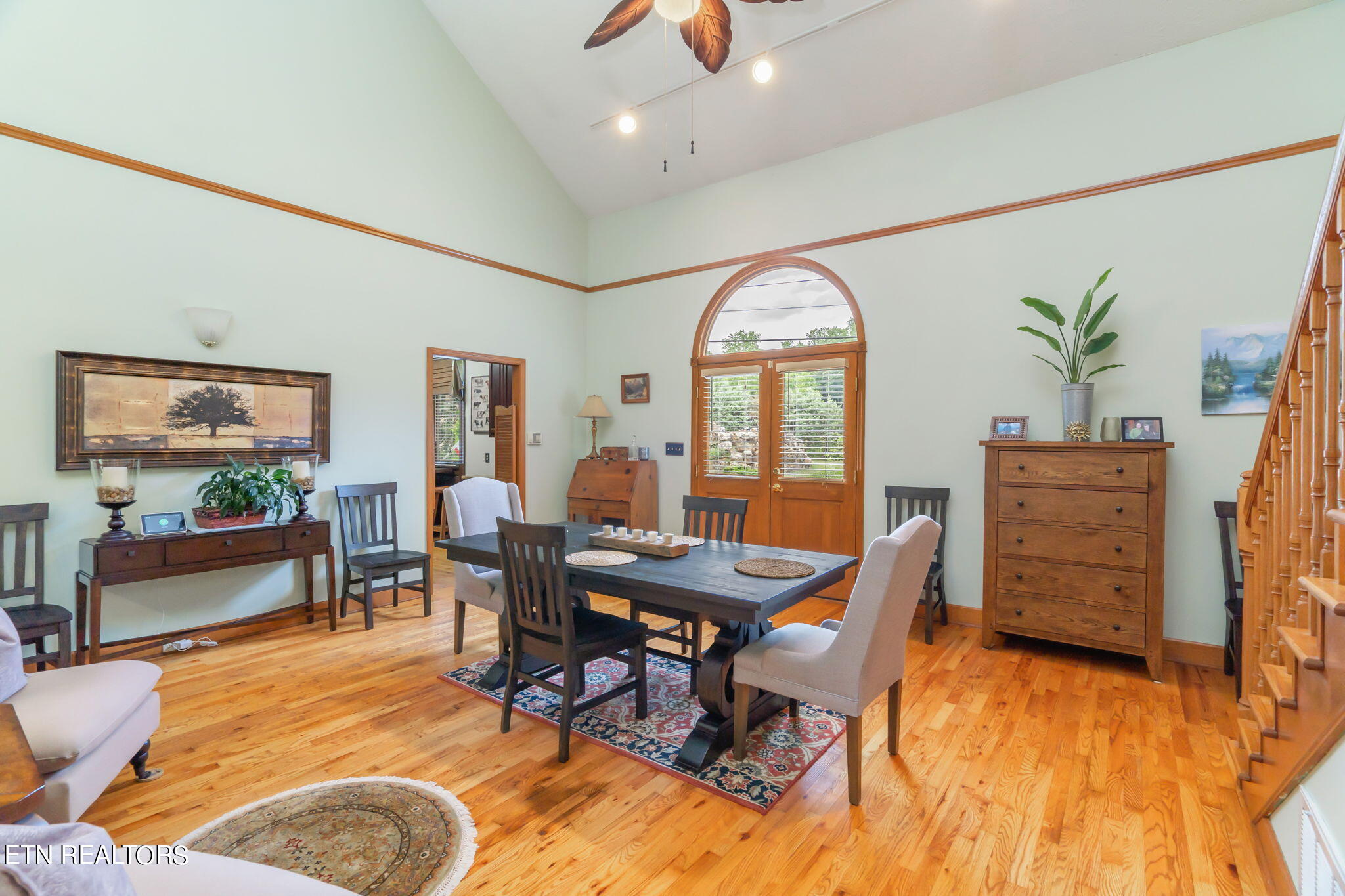 635 SW Blows Ferry Rd