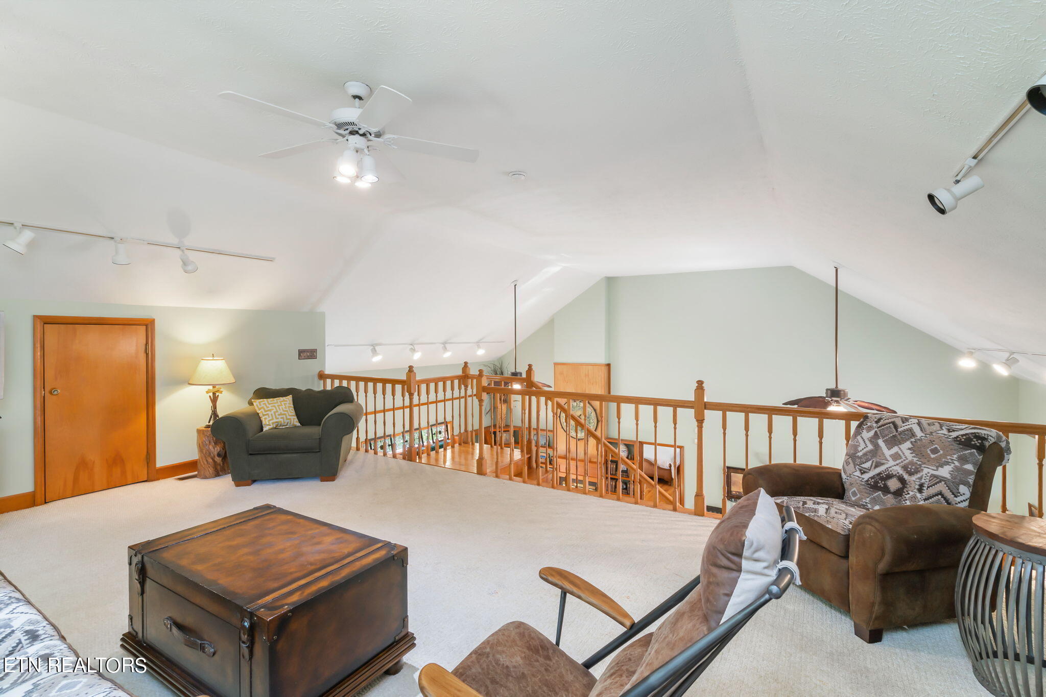 635 SW Blows Ferry Rd