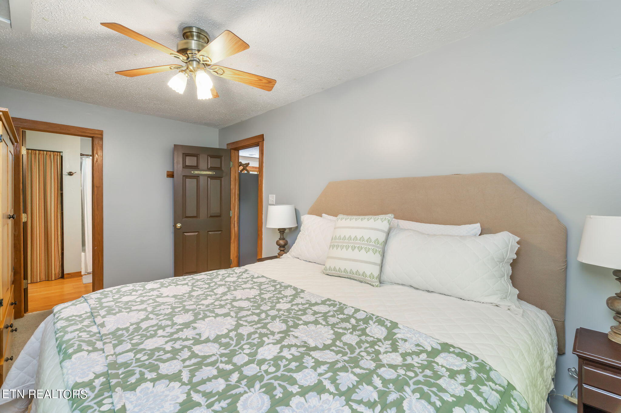 395 Fox Lake Lane, LaFollette