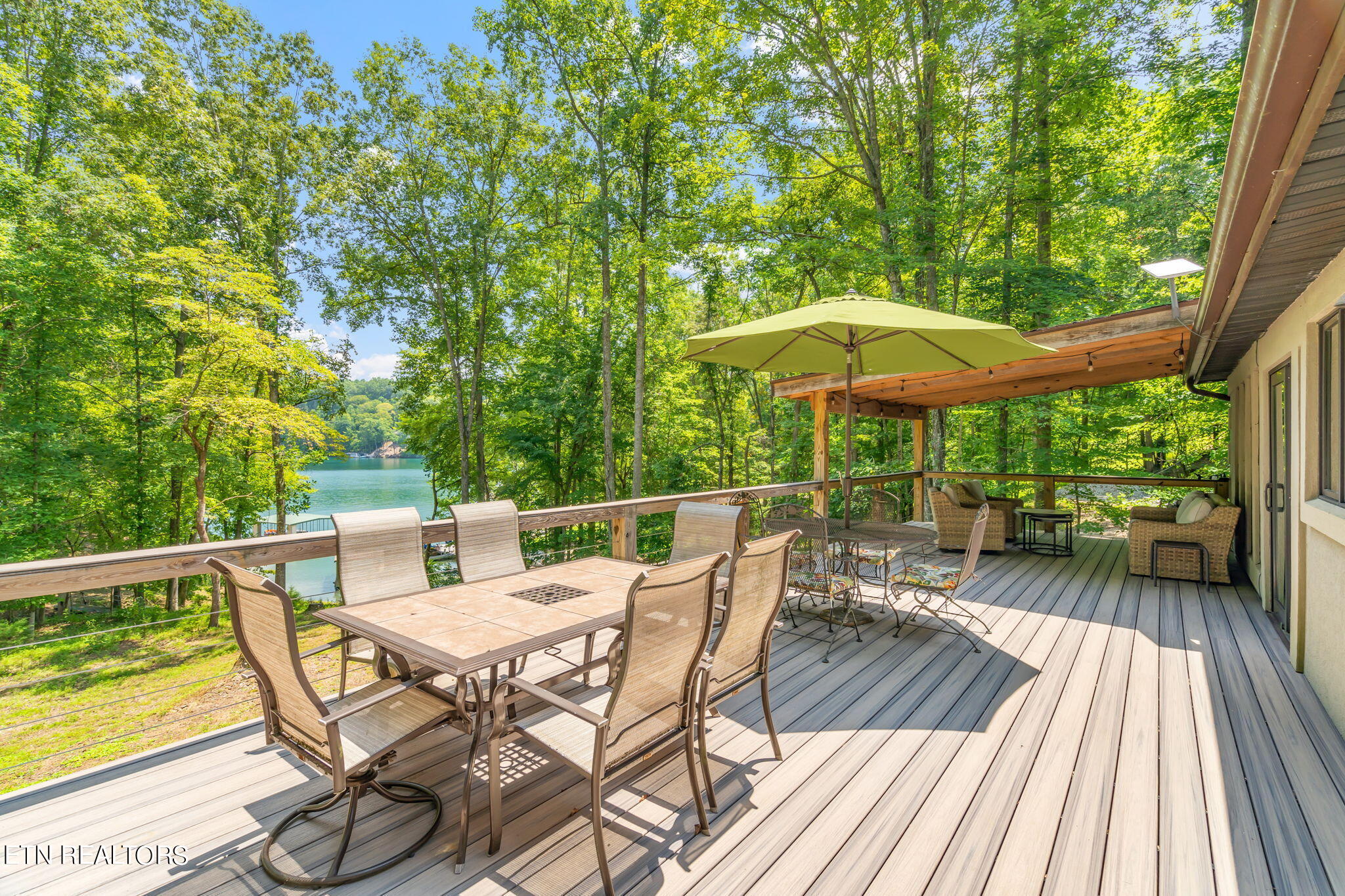 395 Fox Lake Lane, LaFollette