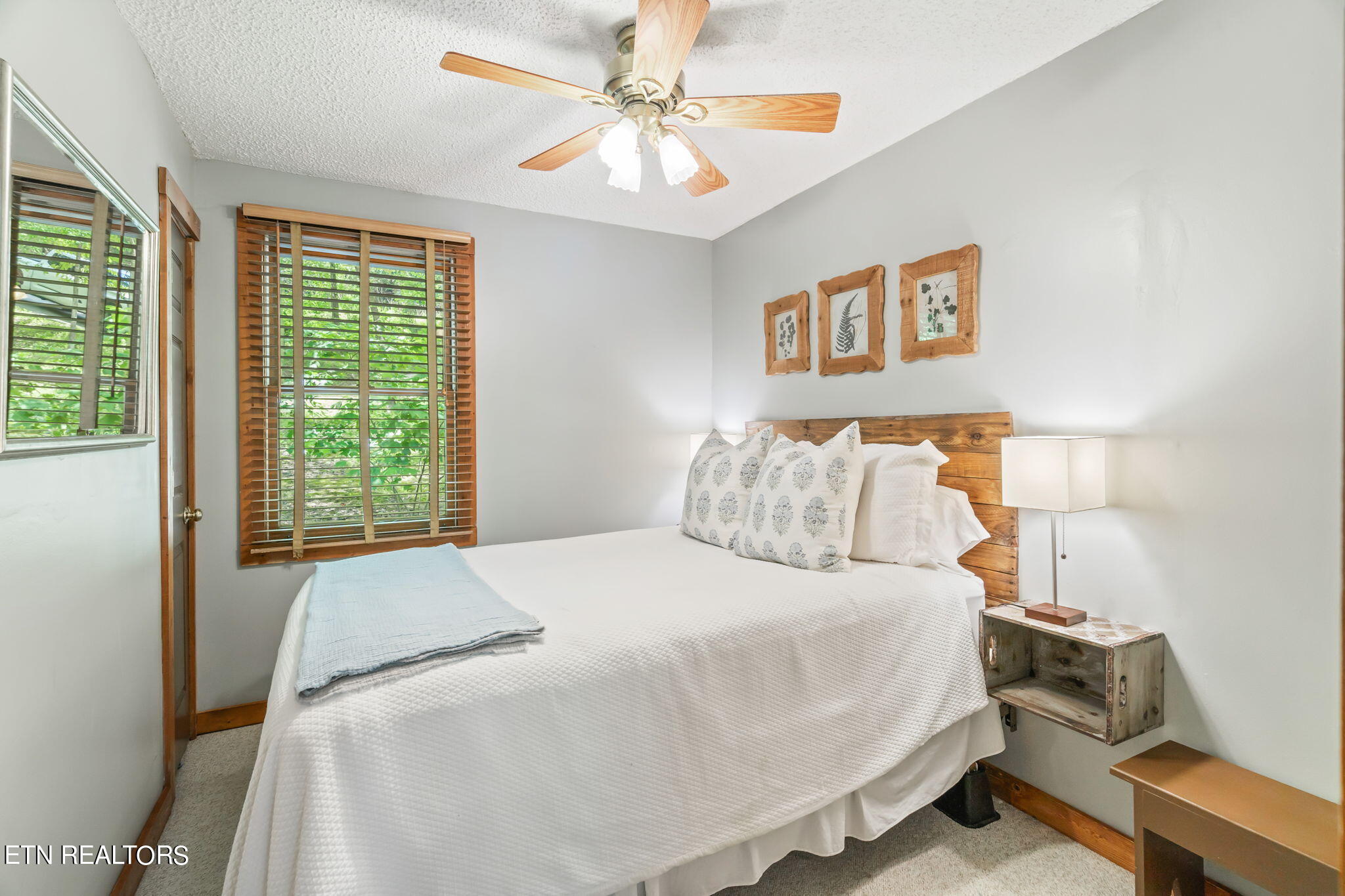 395 Fox Lake Lane, LaFollette