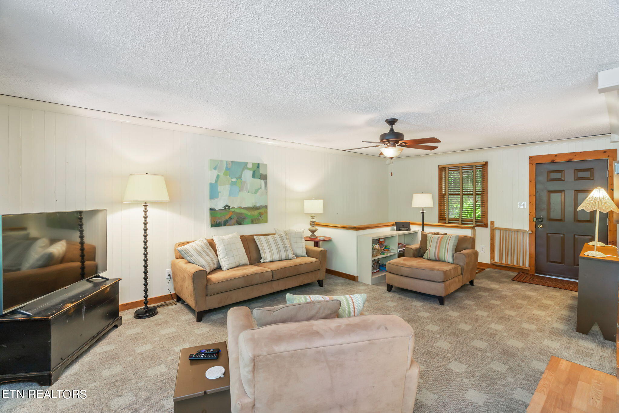 395 Fox Lake Lane, LaFollette