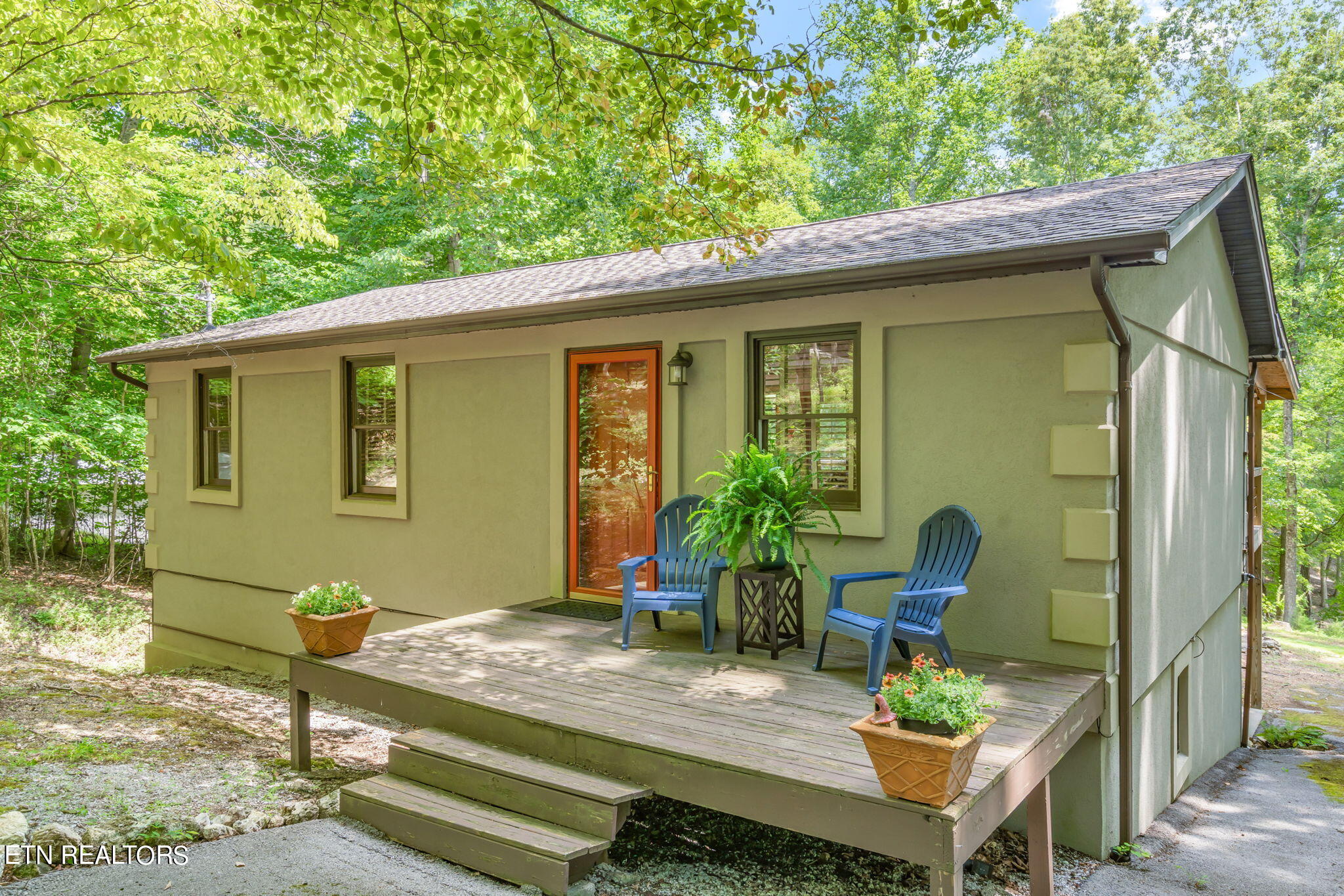 395 Fox Lake Lane, LaFollette