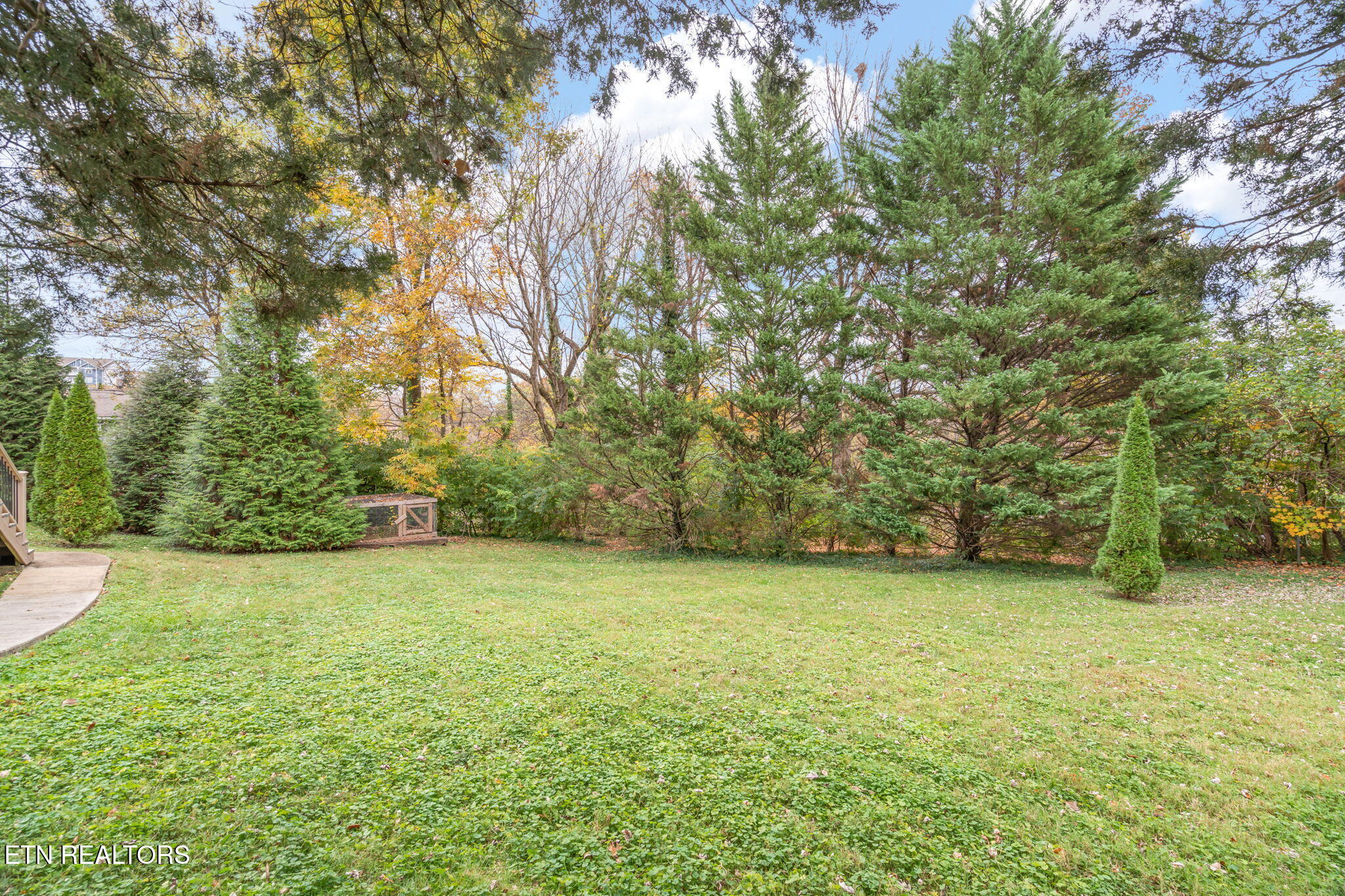 7504 NW Deane Hill Drive