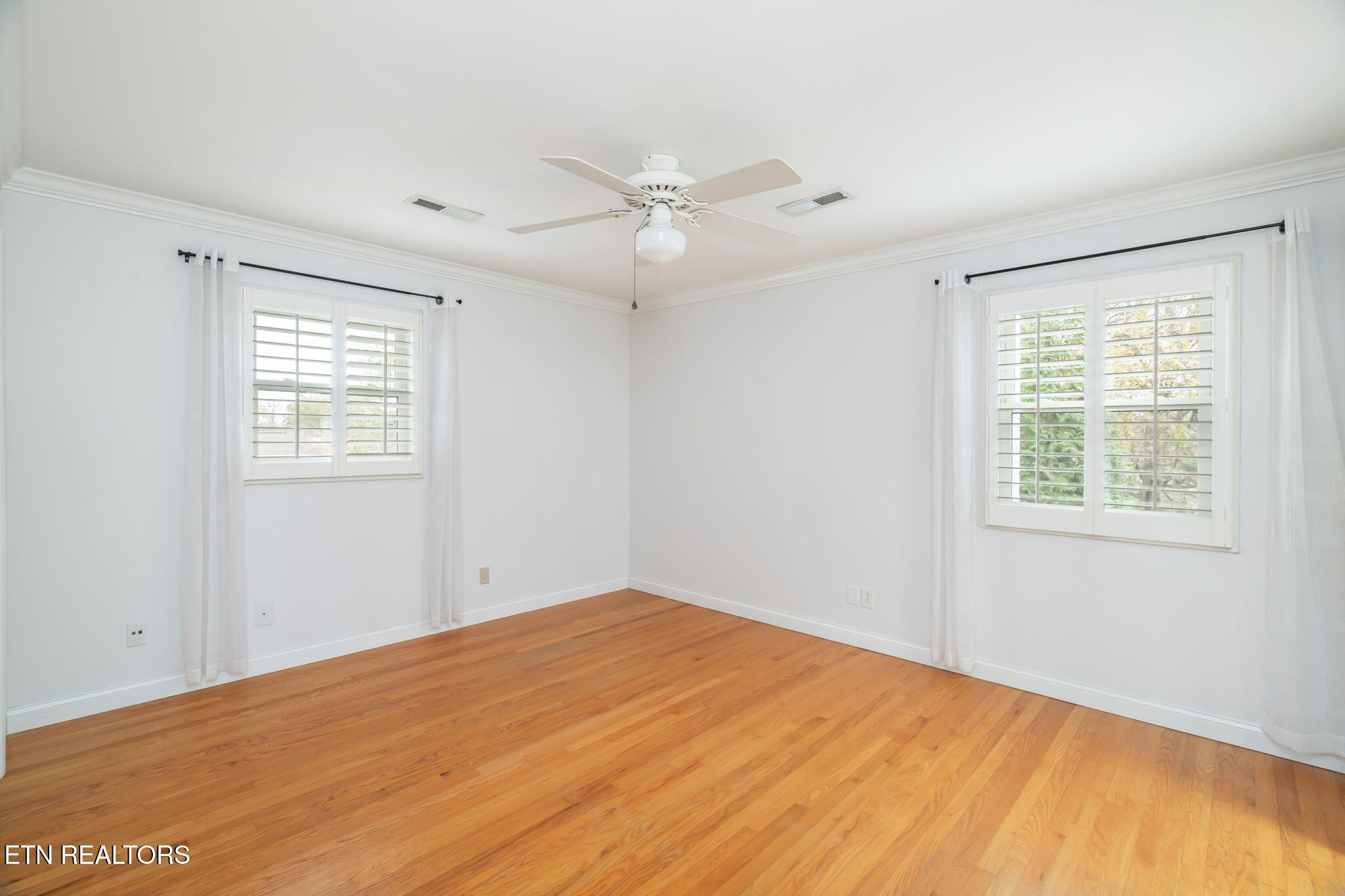 7504 NW Deane Hill Drive