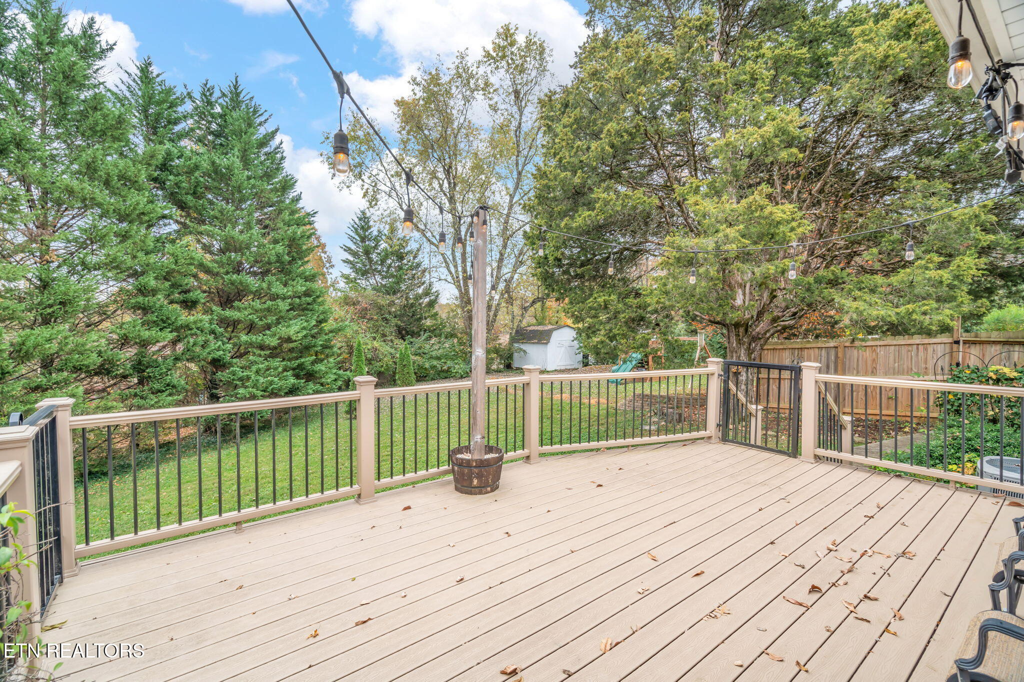 7504 NW Deane Hill Drive