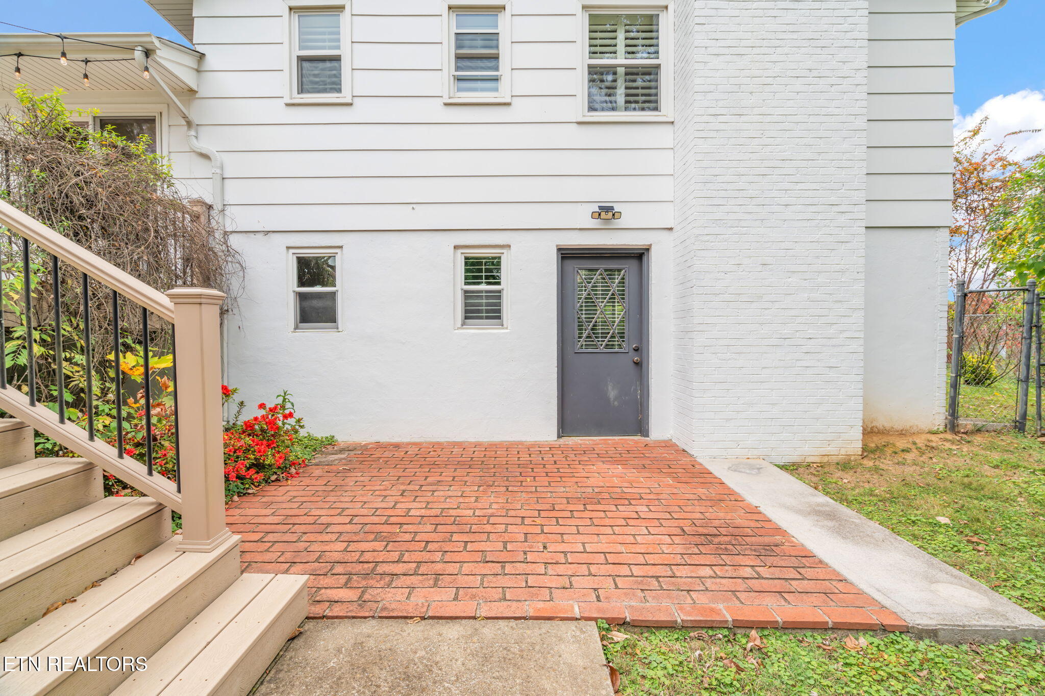 7504 NW Deane Hill Drive