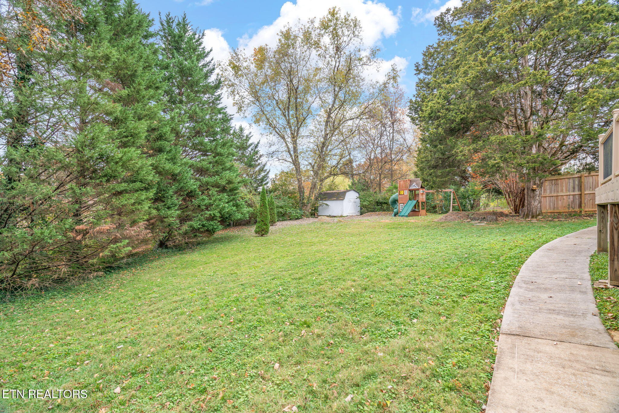 7504 NW Deane Hill Drive