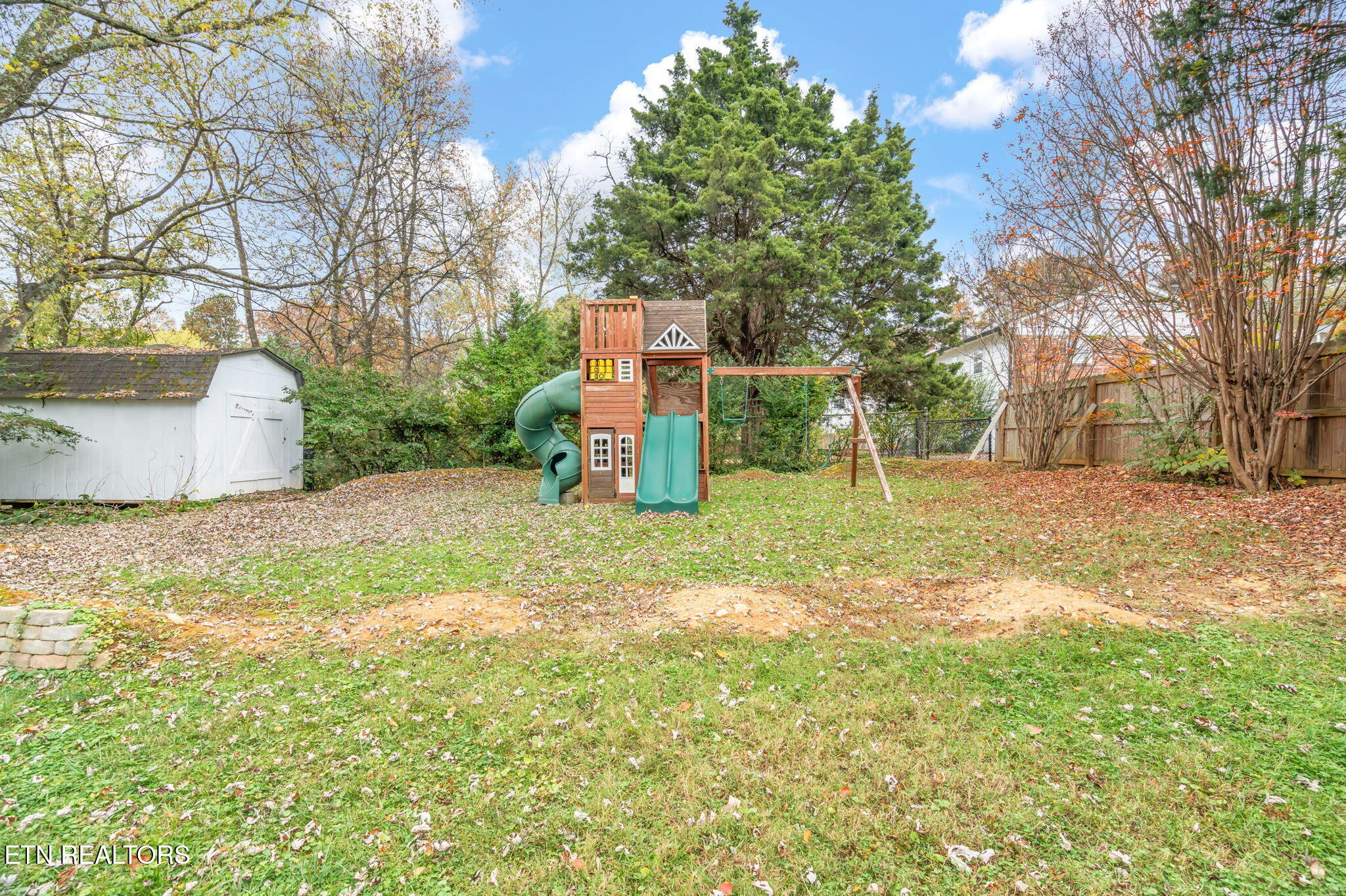 7504 NW Deane Hill Drive