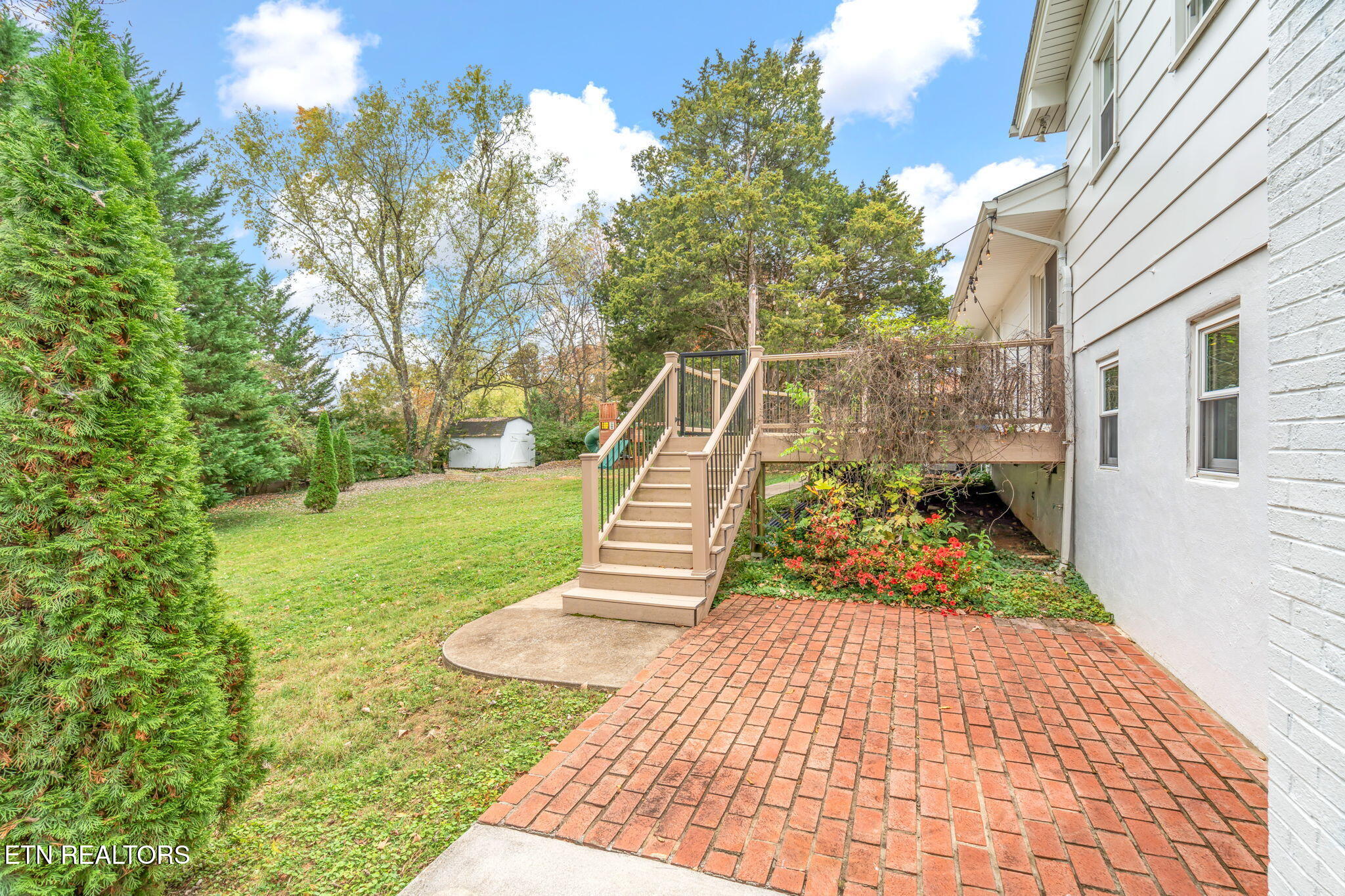 7504 NW Deane Hill Drive