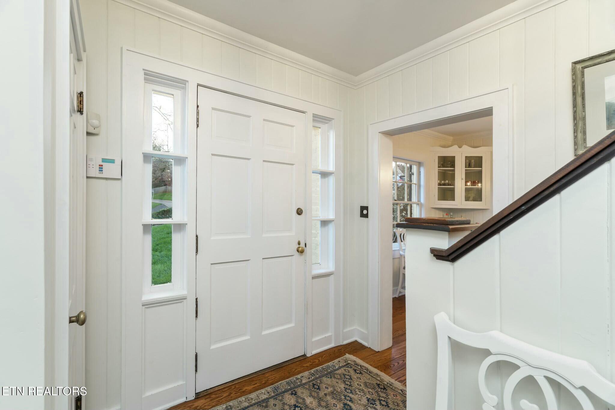 704 Forest Heights Rd