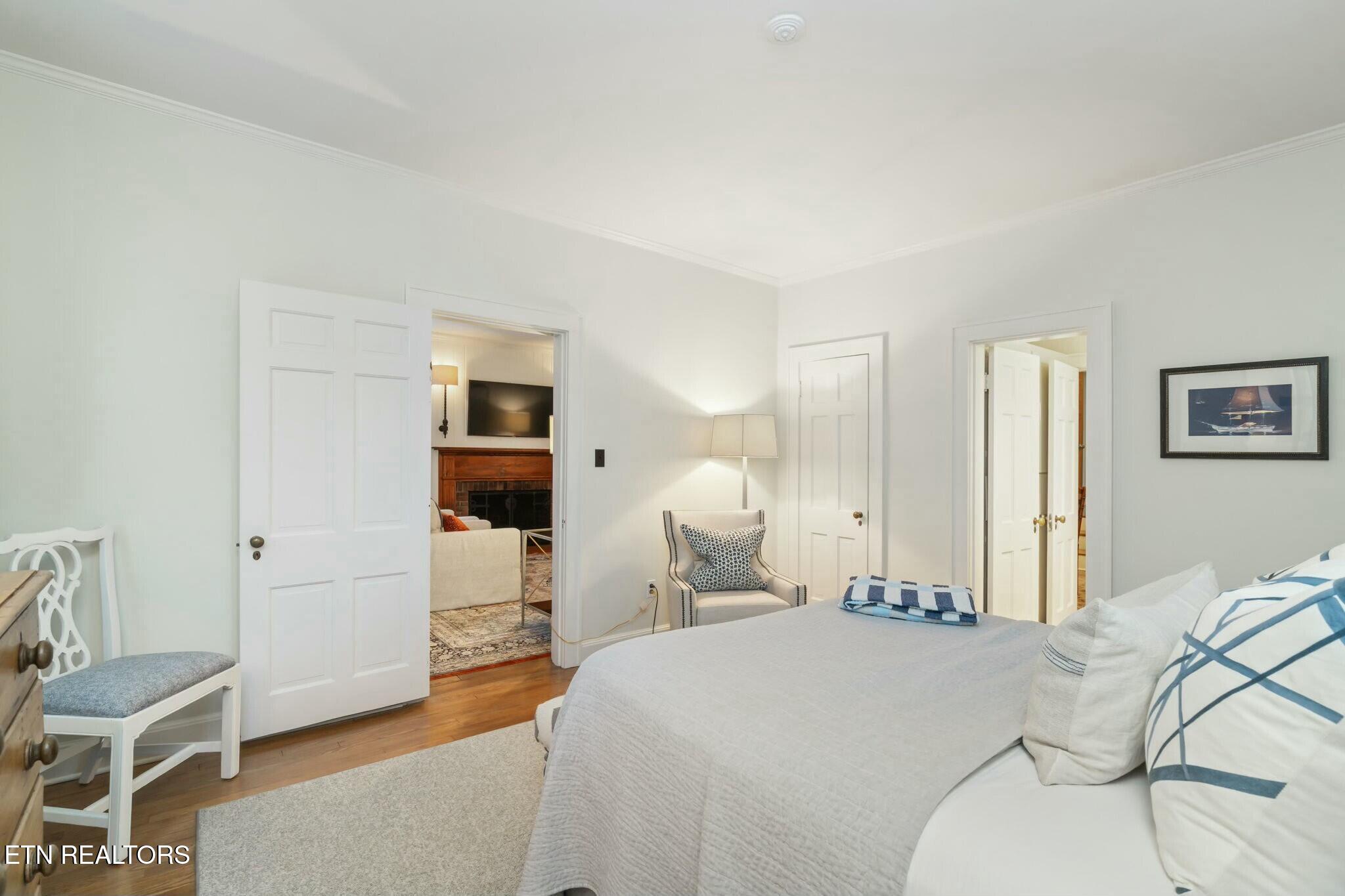 704 Forest Heights Rd