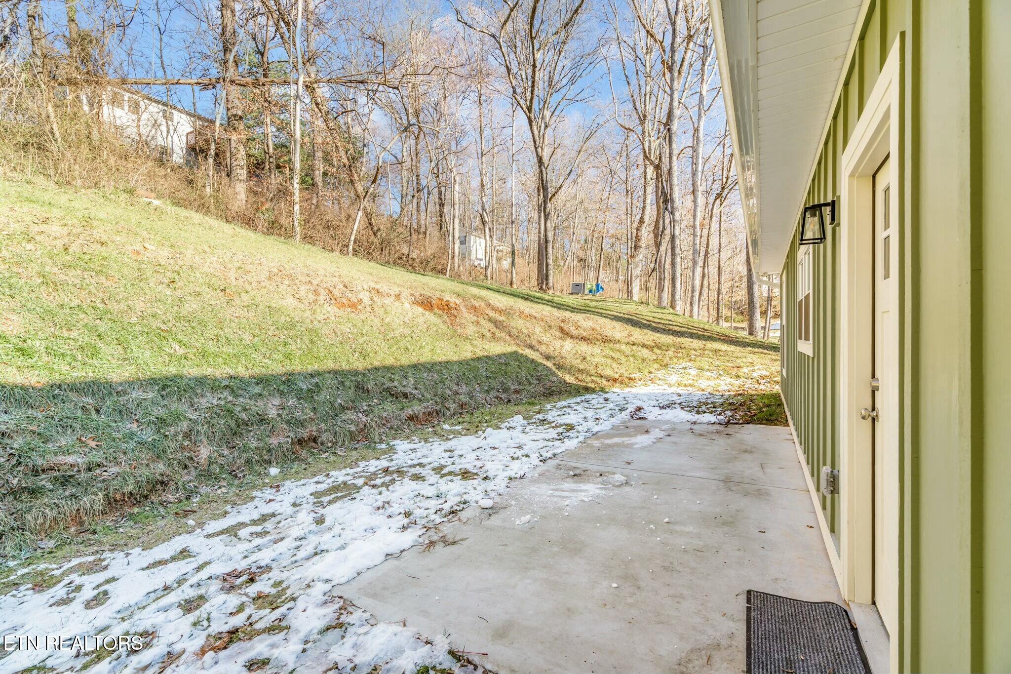 4421 Mockingbird Lane