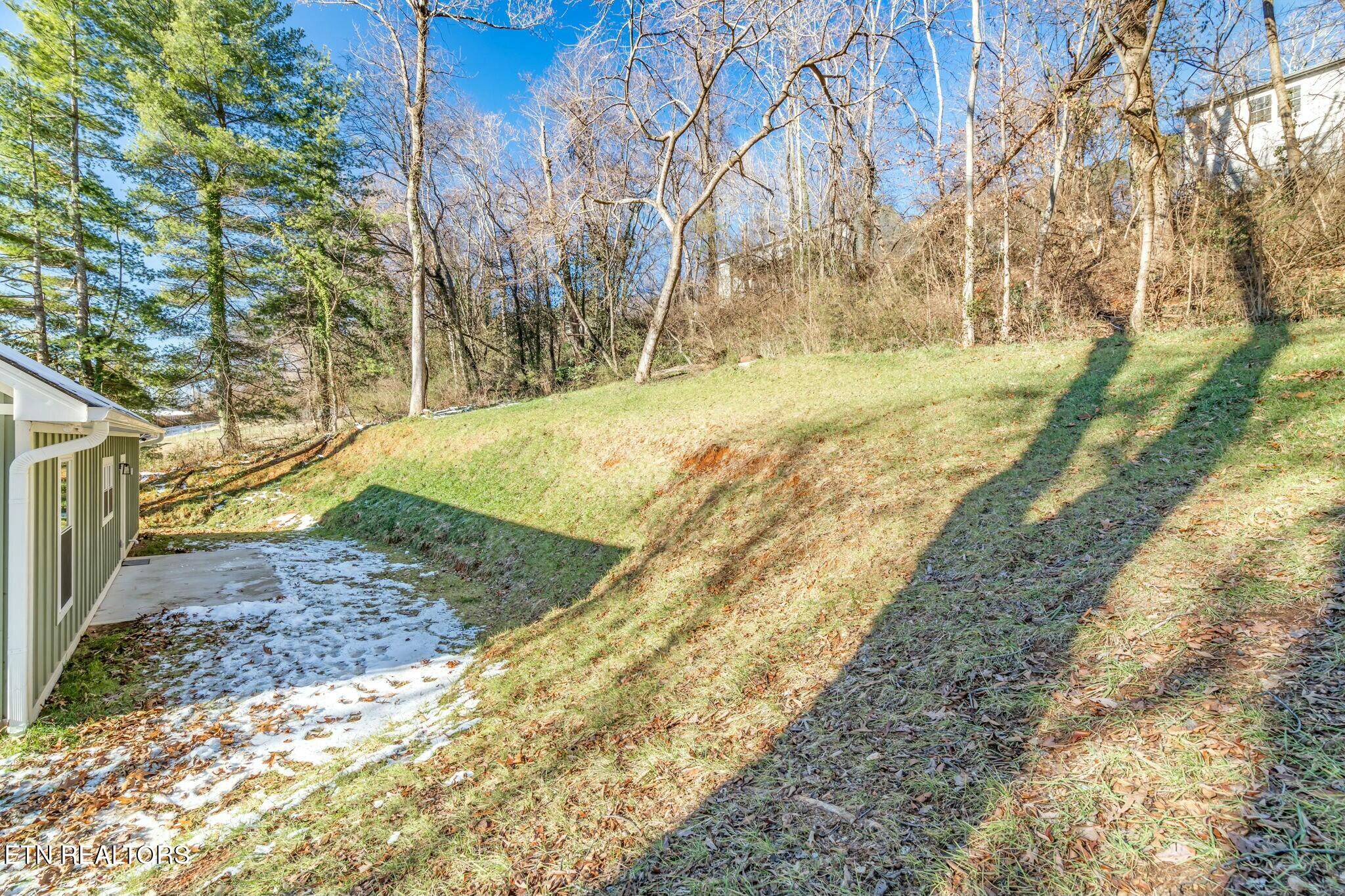 4421 Mockingbird Lane